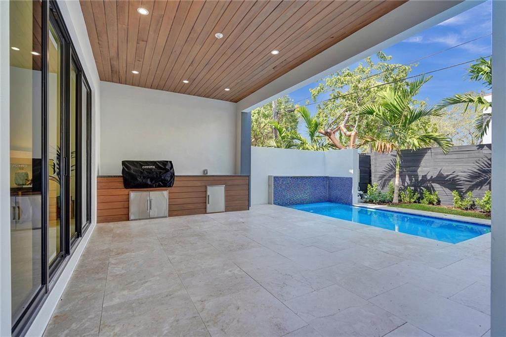 COLEE HAMMOCK - Residential Lease