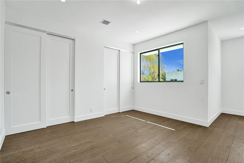 COLEE HAMMOCK - Residential Lease