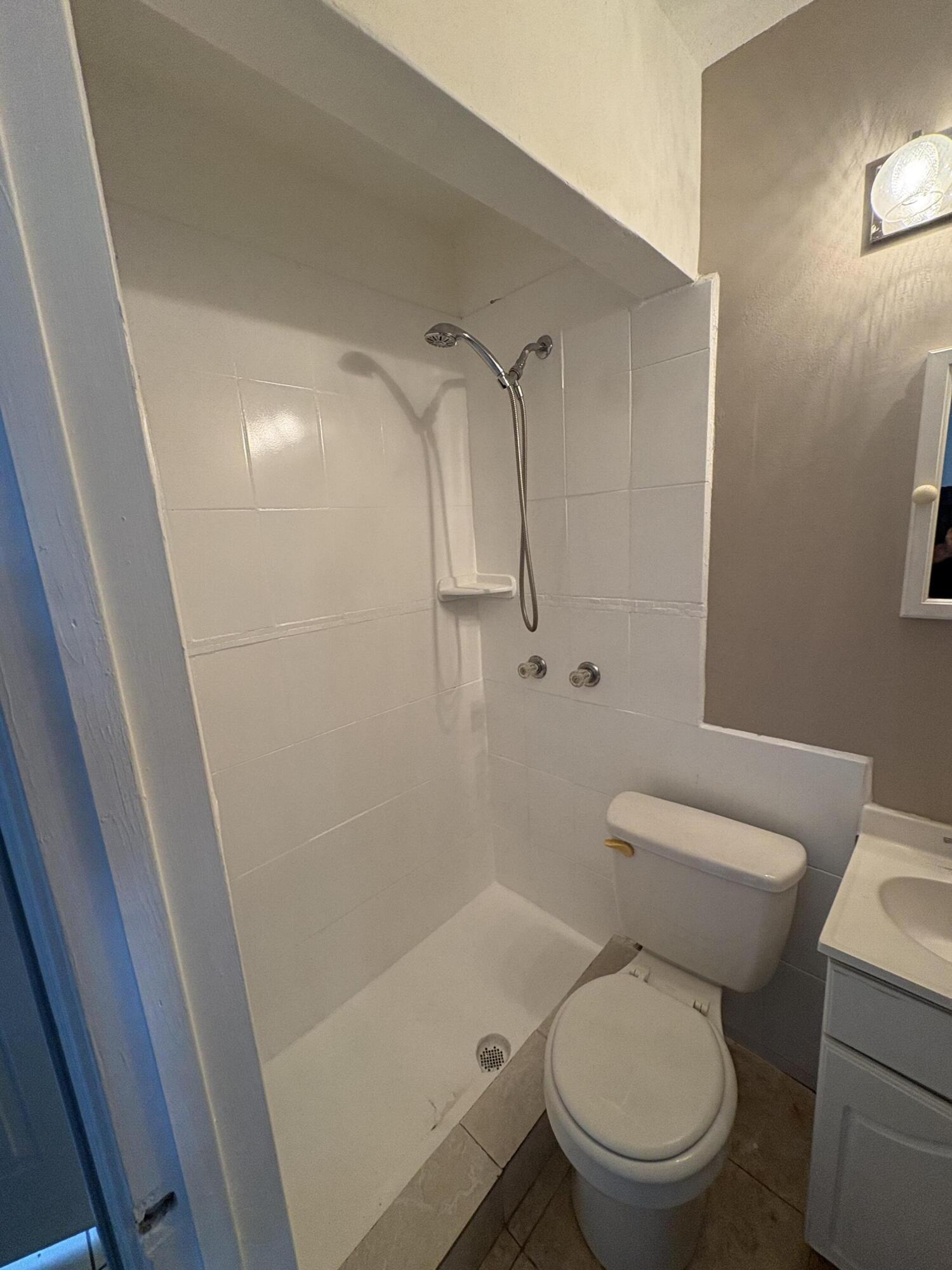 NORTHWOOD ADD - Residential Lease