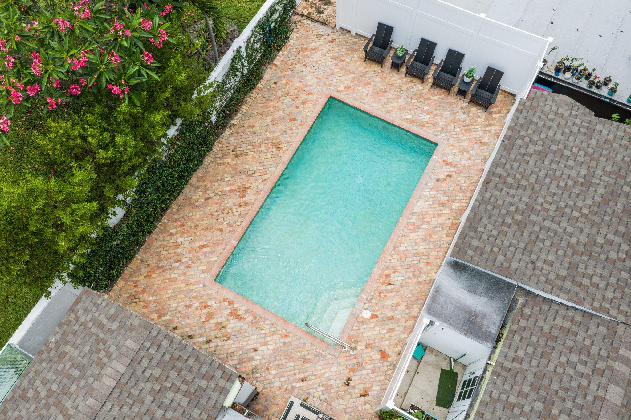 FLAMINGO PARK - Residential