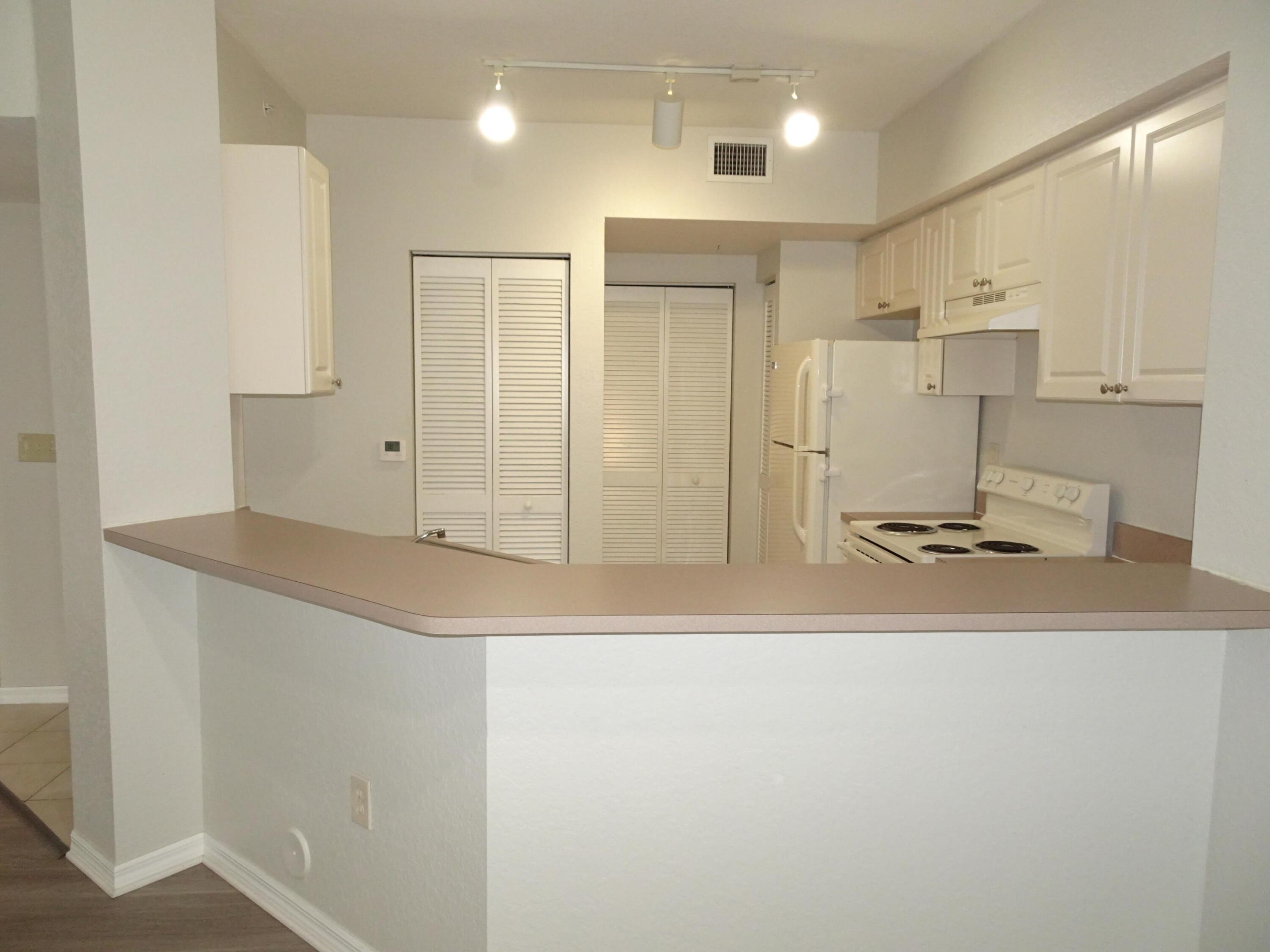 CYPRESS POINTE AT CORAL SPRINGS - Residential