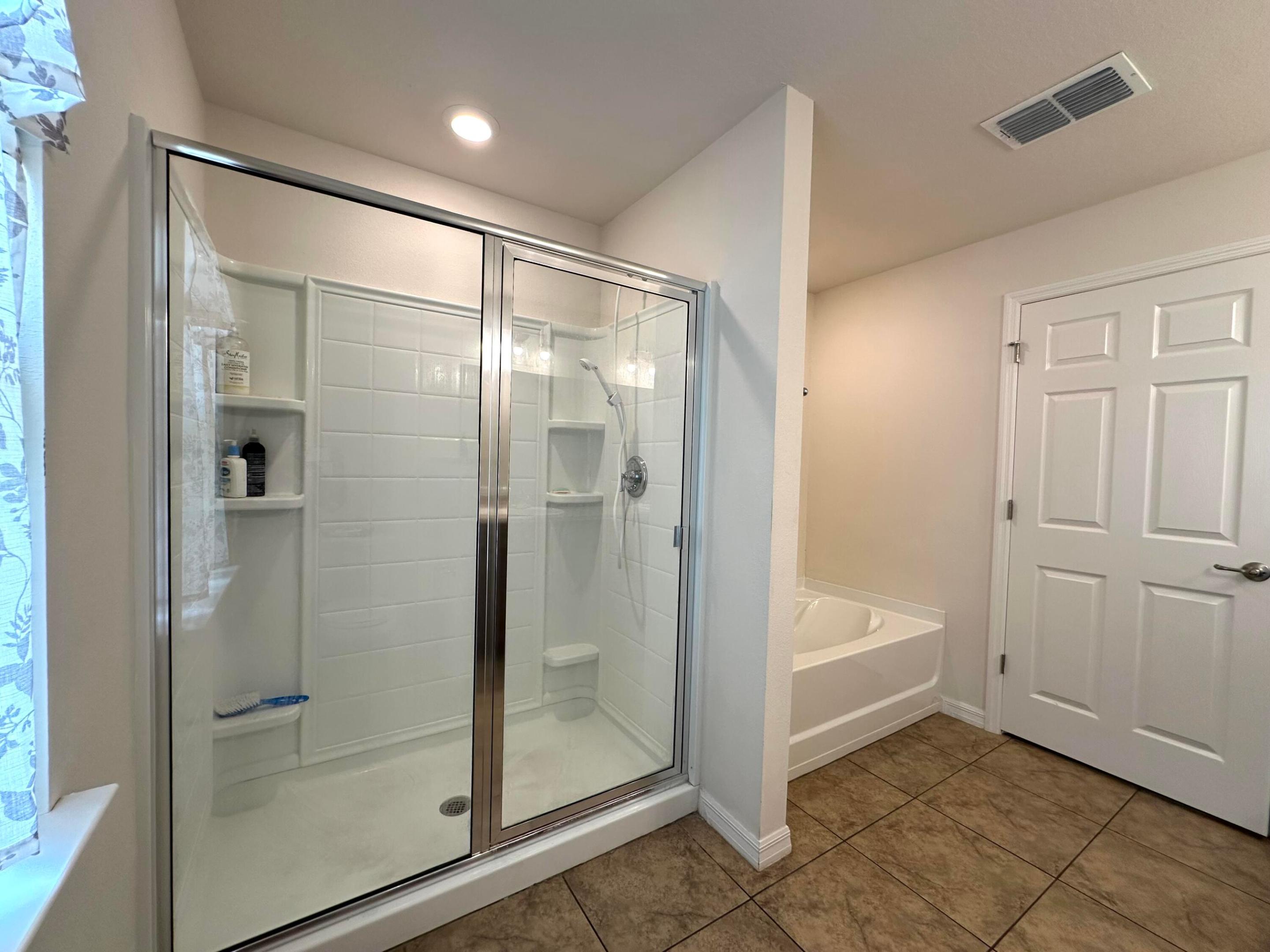MARION OAKS - Residential