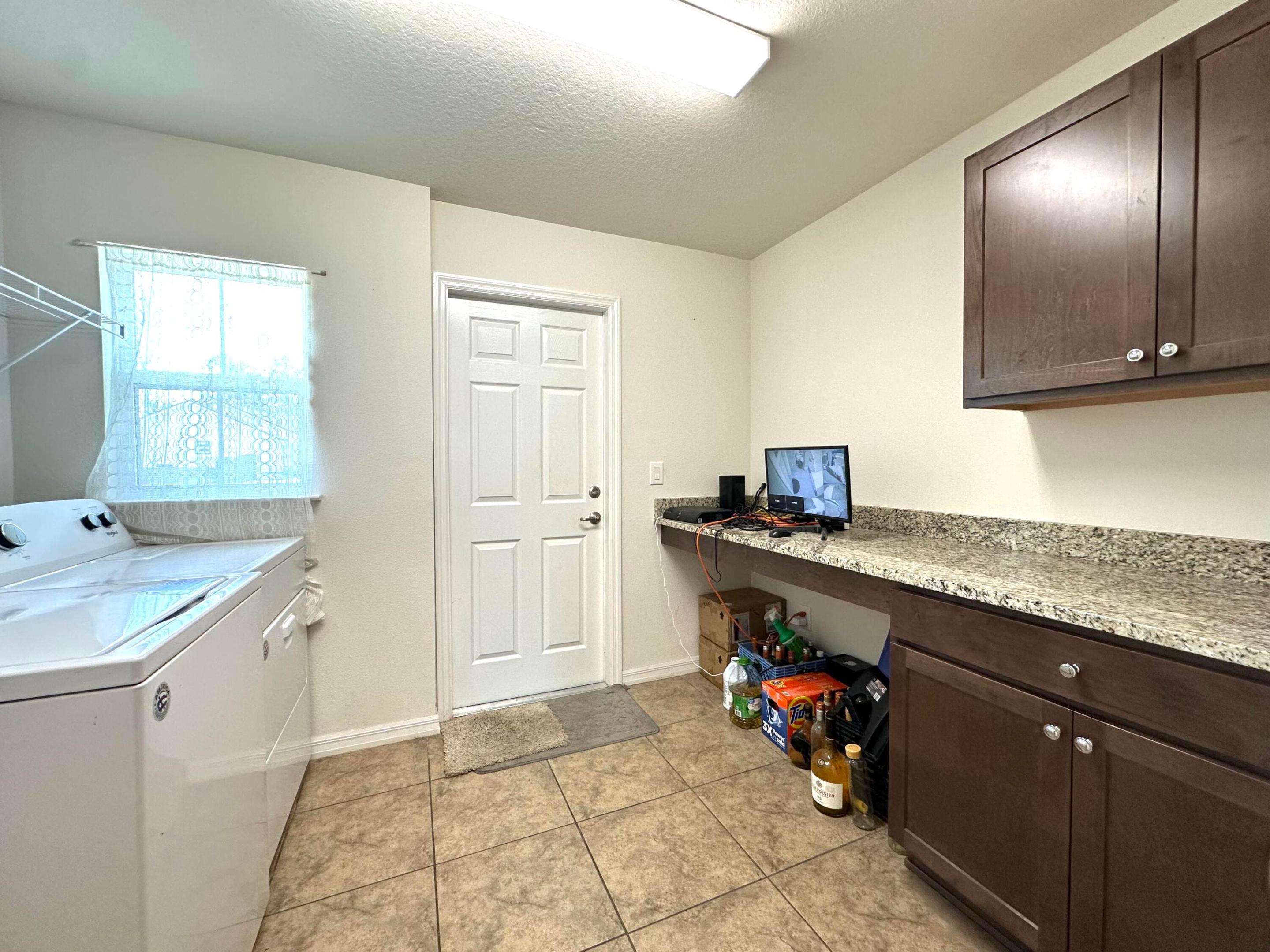 MARION OAKS - Residential