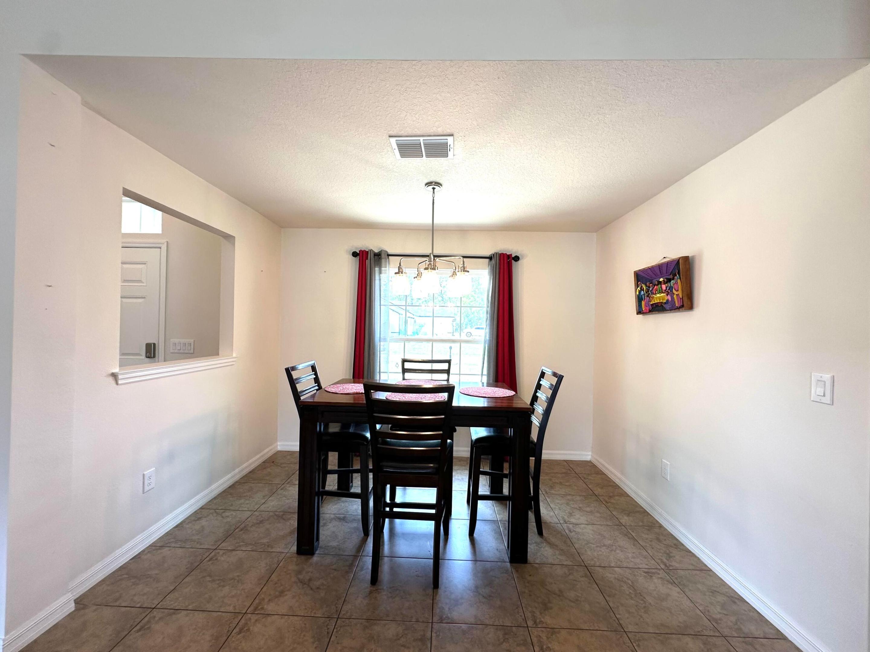 MARION OAKS - Residential