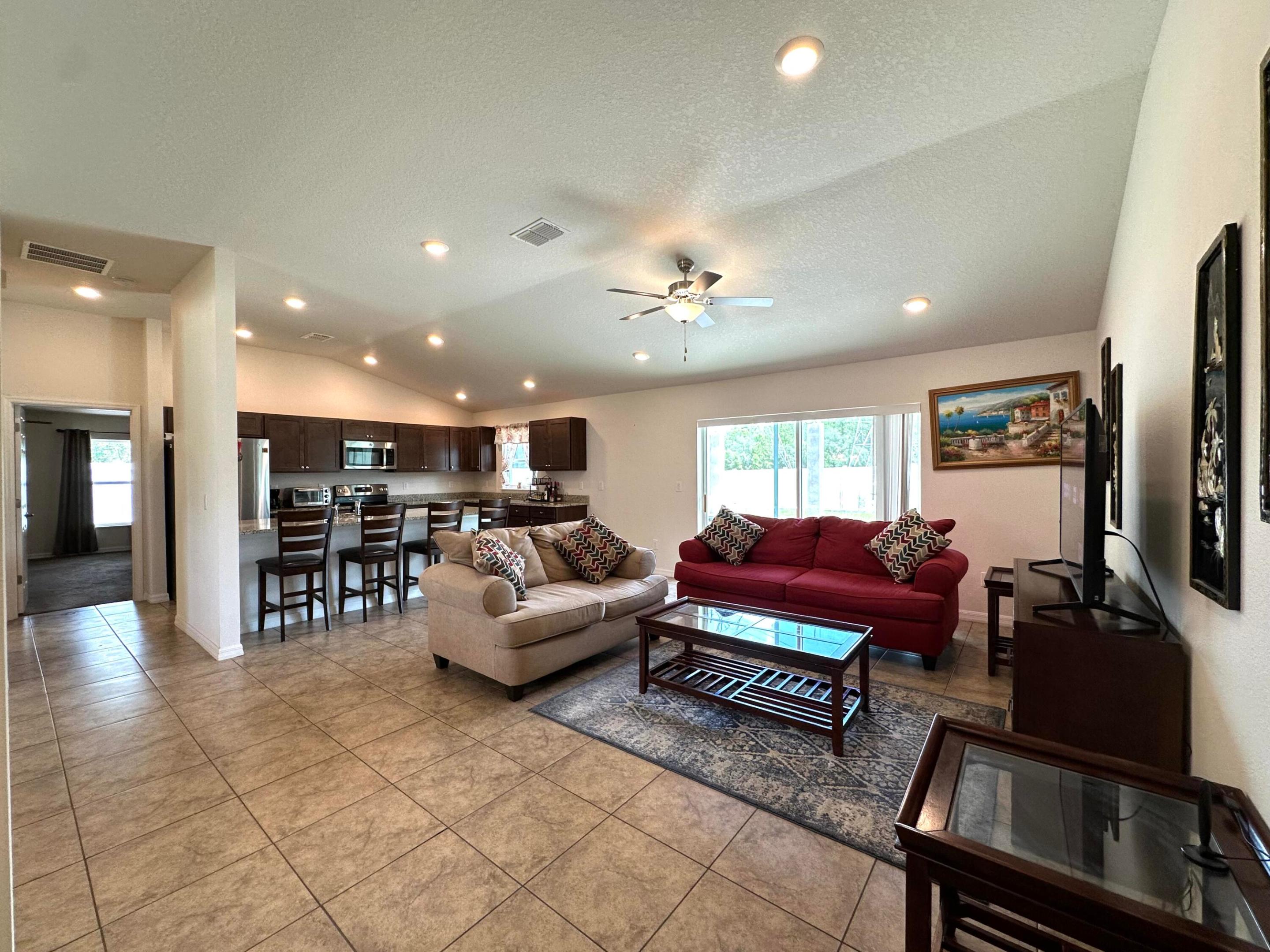MARION OAKS - Residential