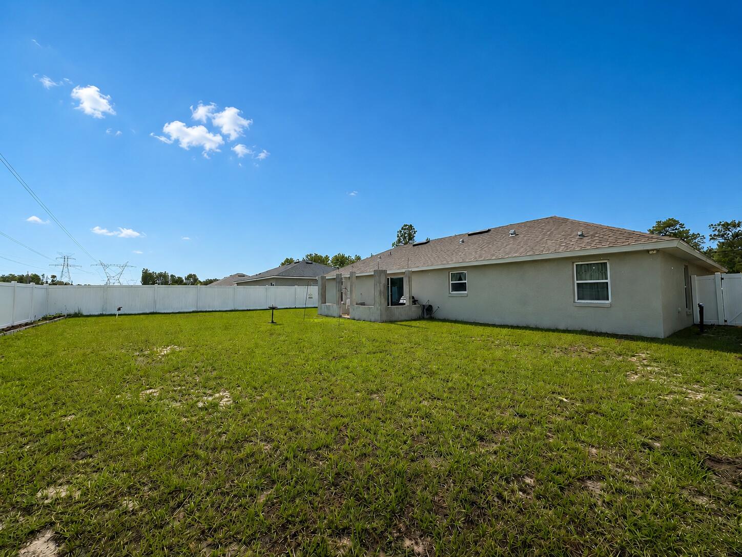 MARION OAKS - Residential