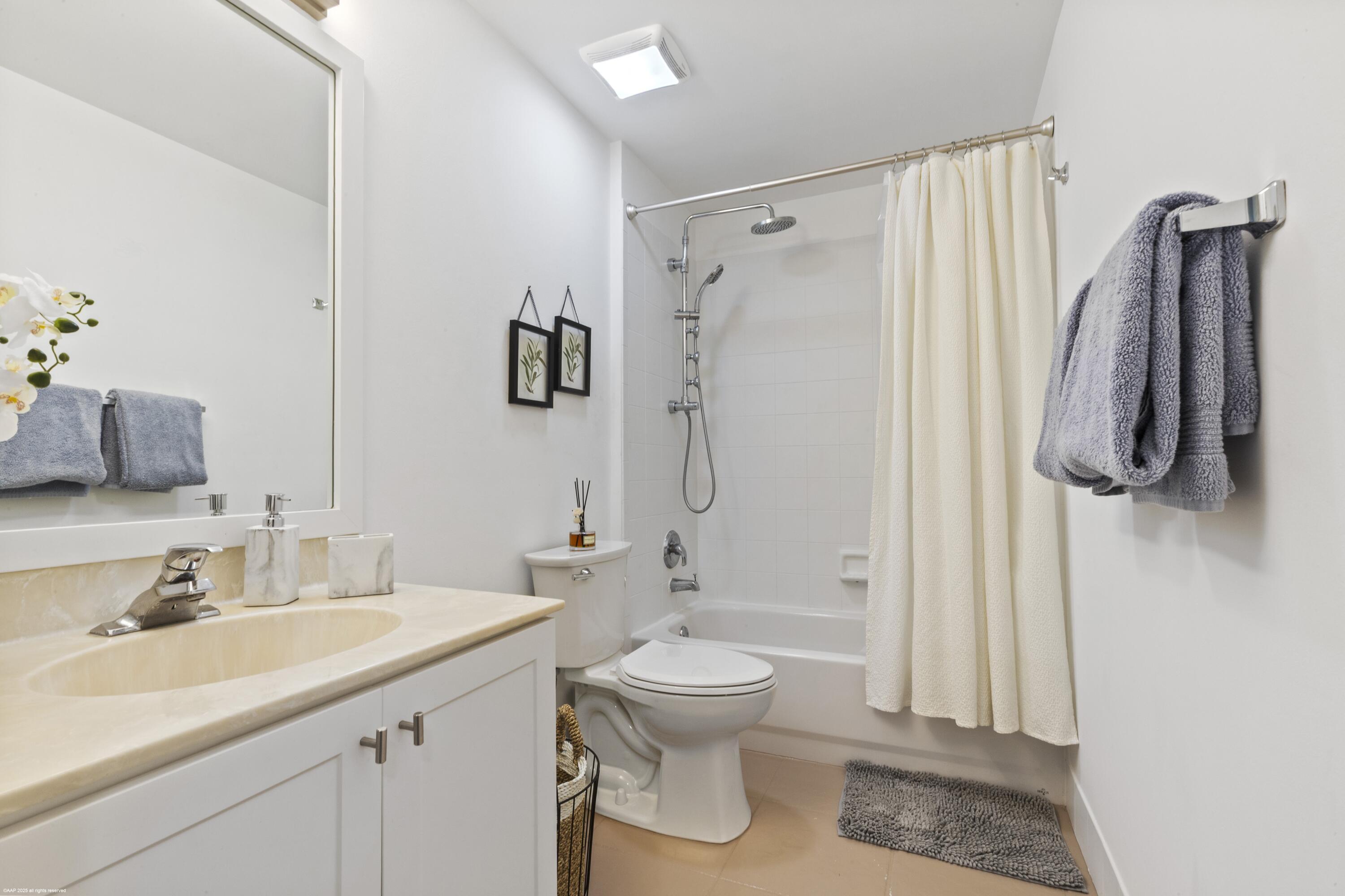 ARISSA PLACE CONDO - Residential Lease
