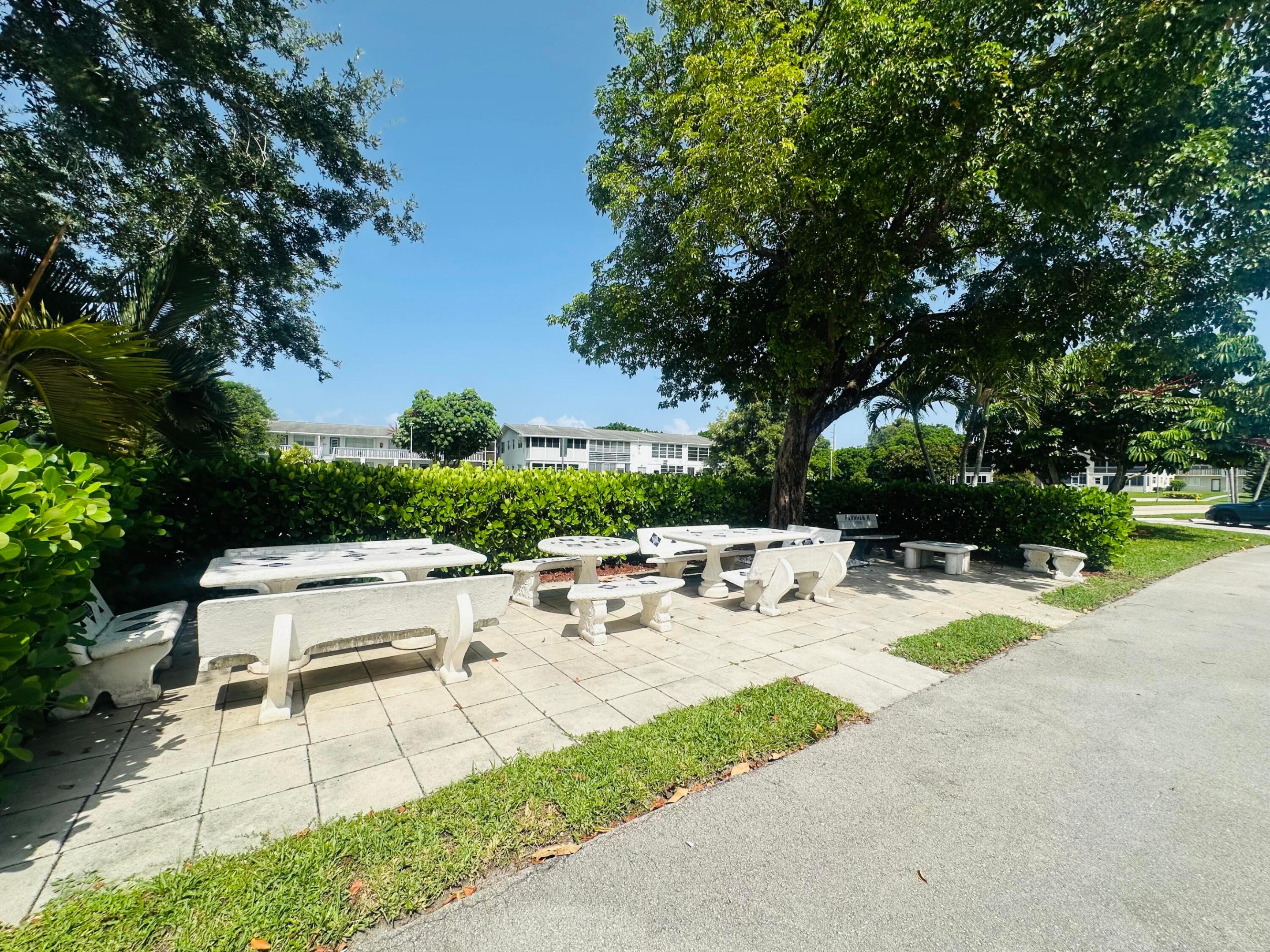 FARNHAM N CONDO - Residential