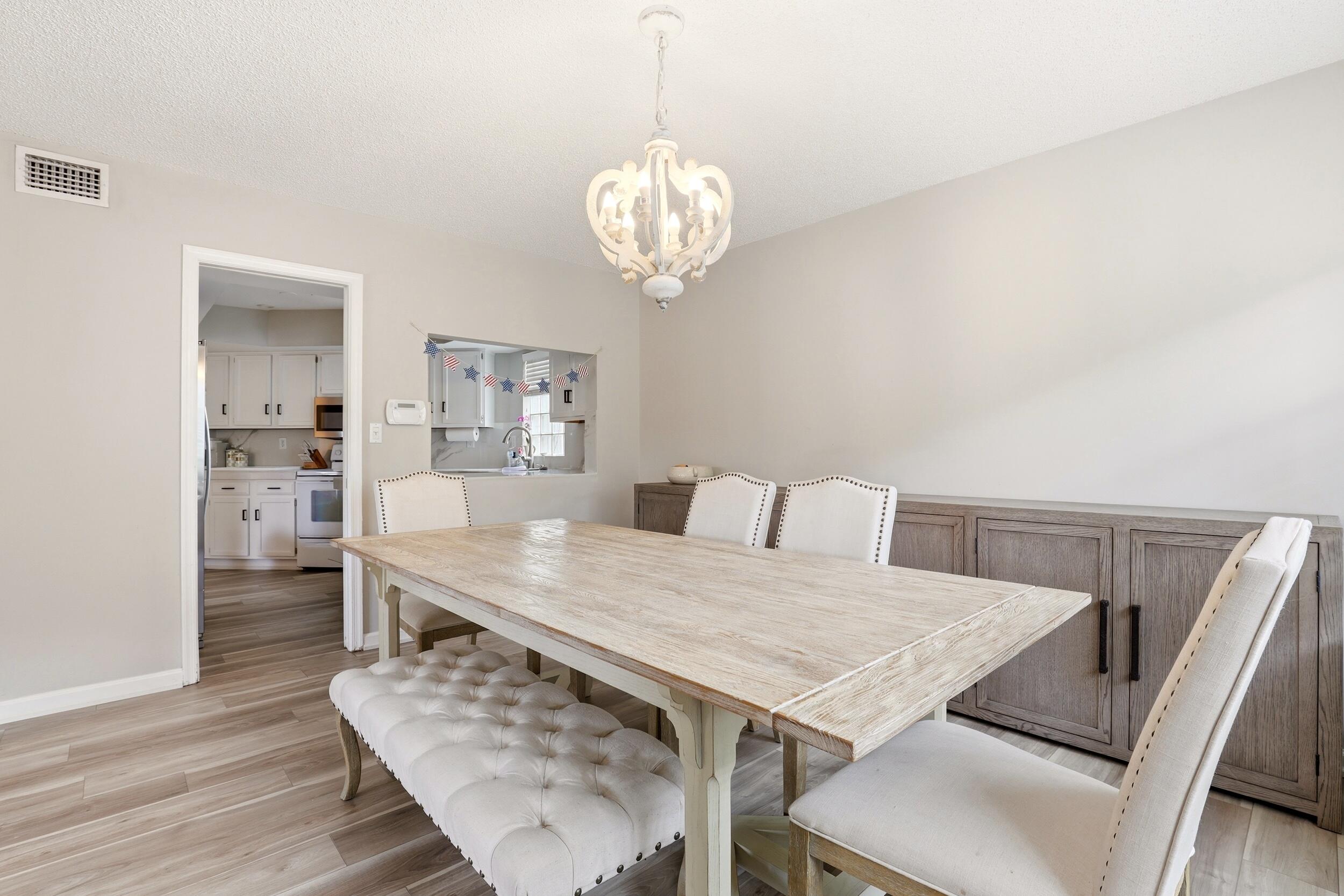 WINCHESTER COURT - Residential