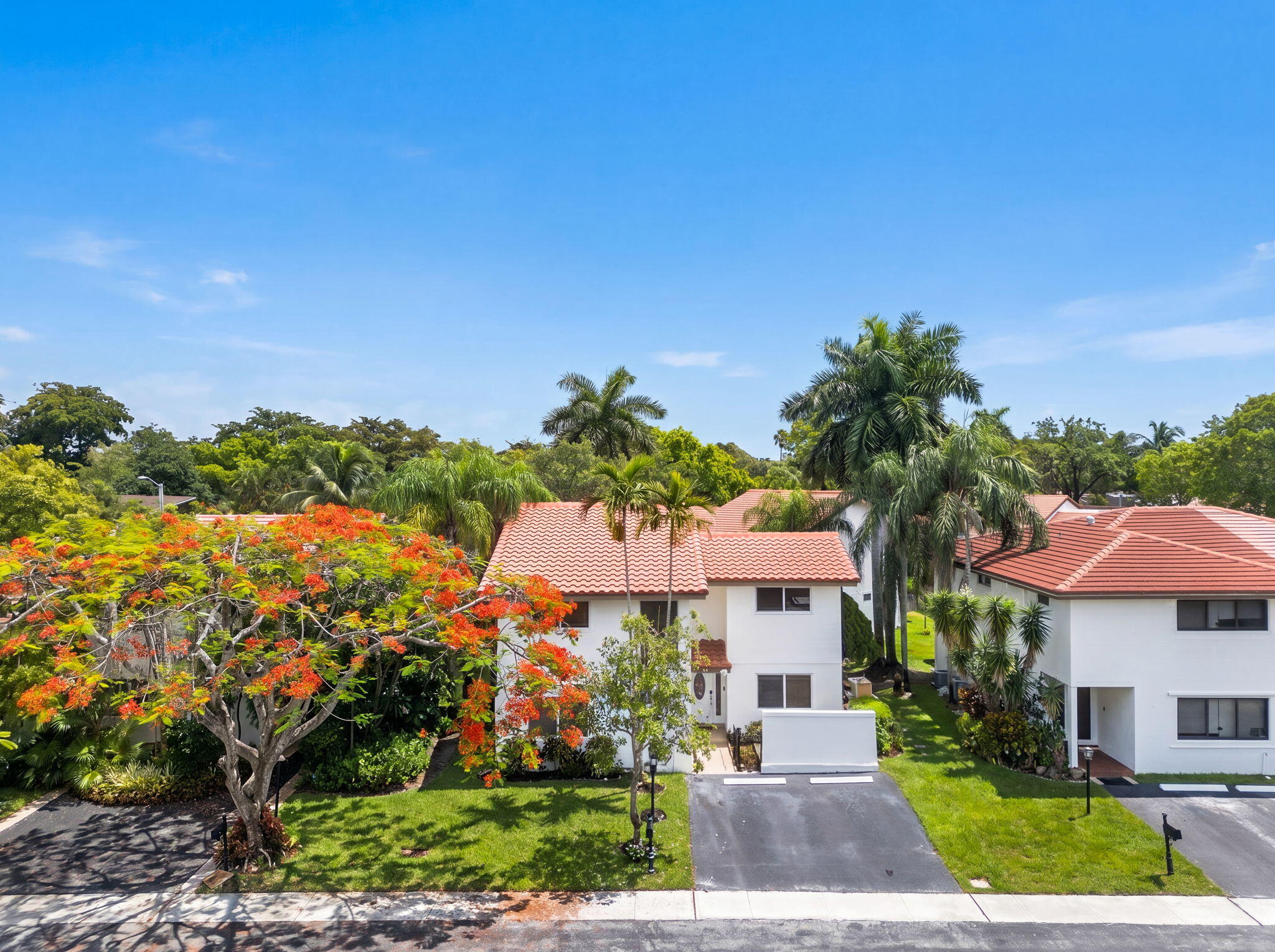 JOSE CRESPO TRACTS - Residential