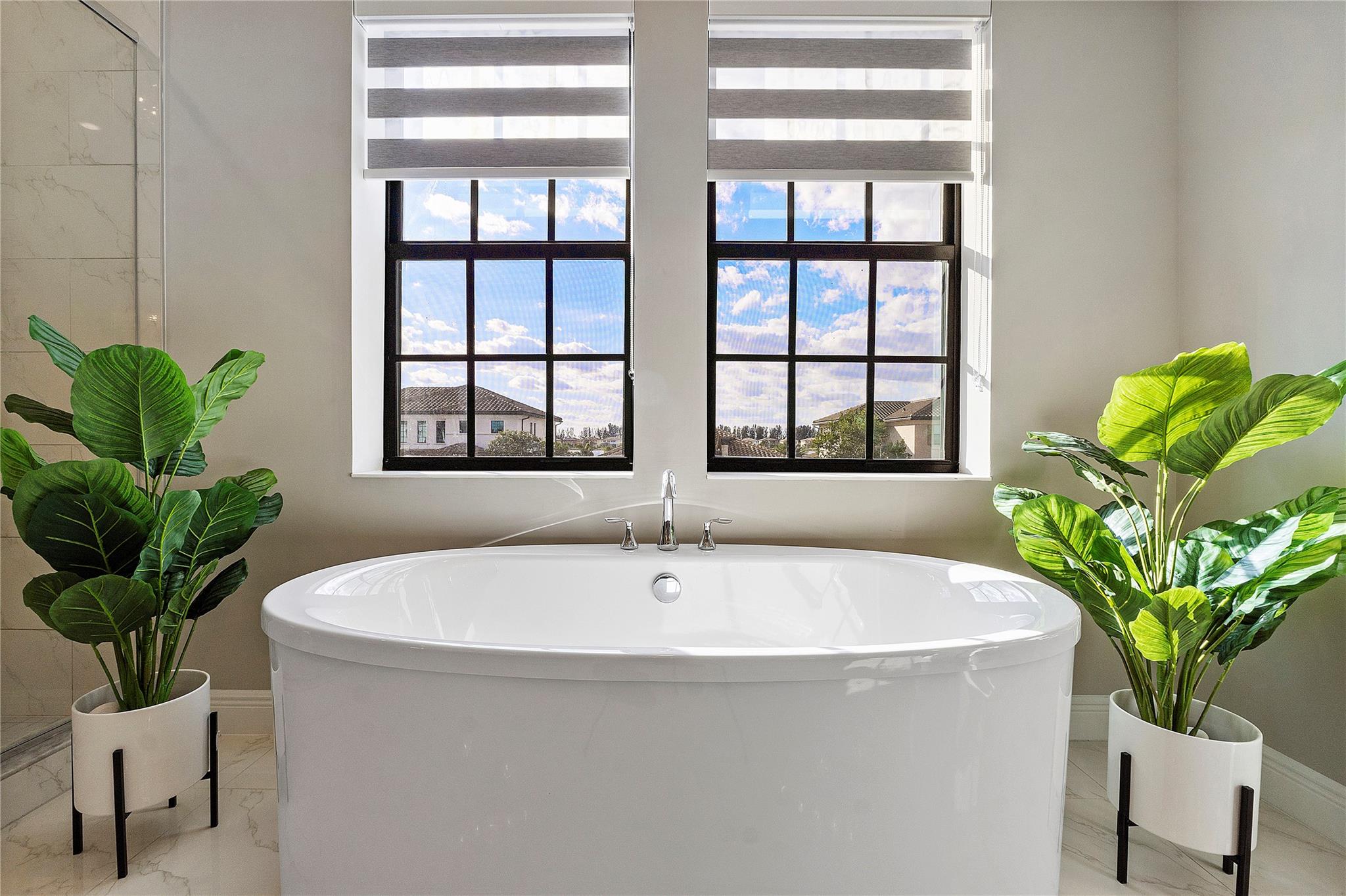 Parkland Bay 183-49 B - Residential