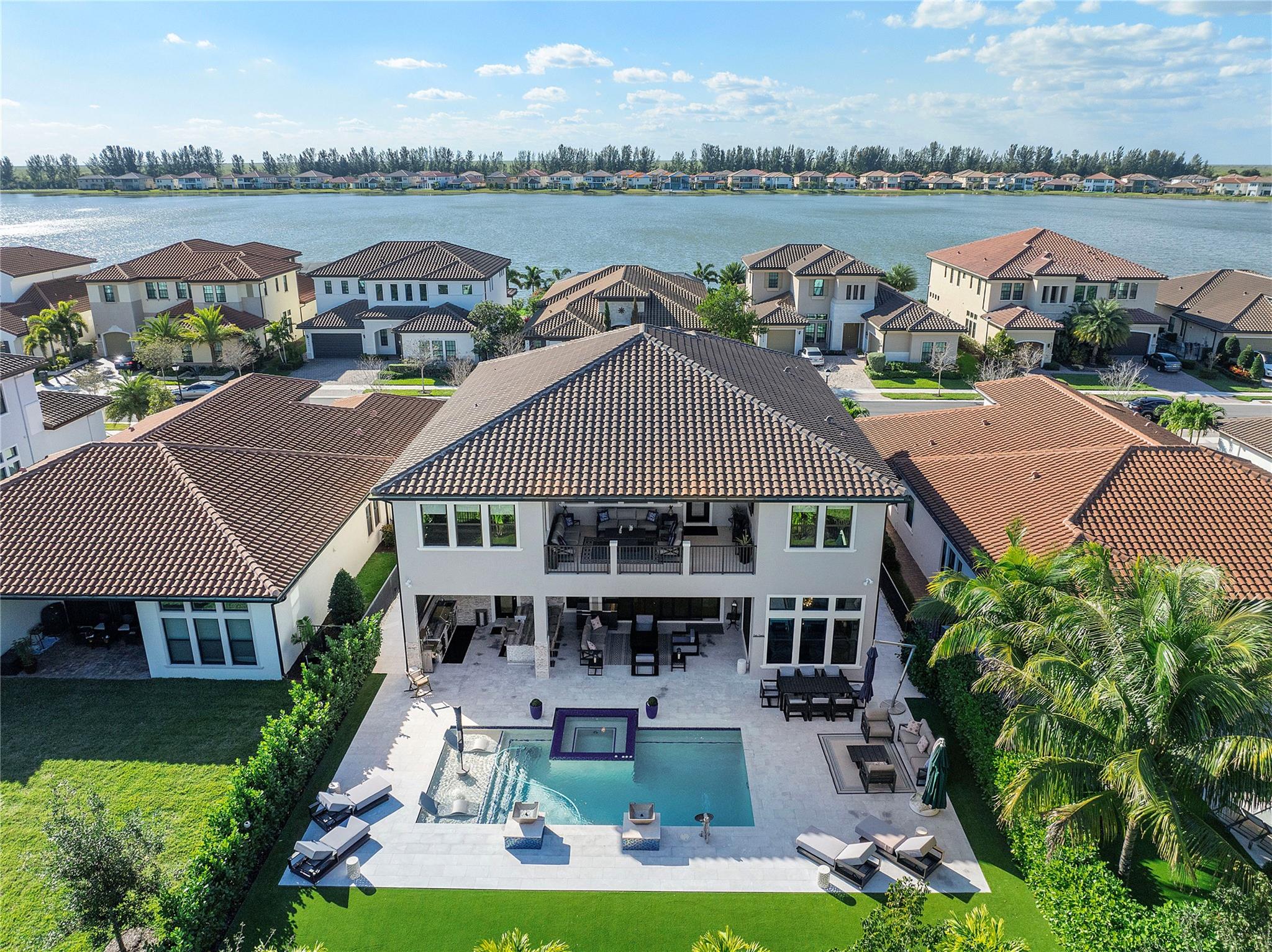 Parkland Bay 183-49 B - Residential