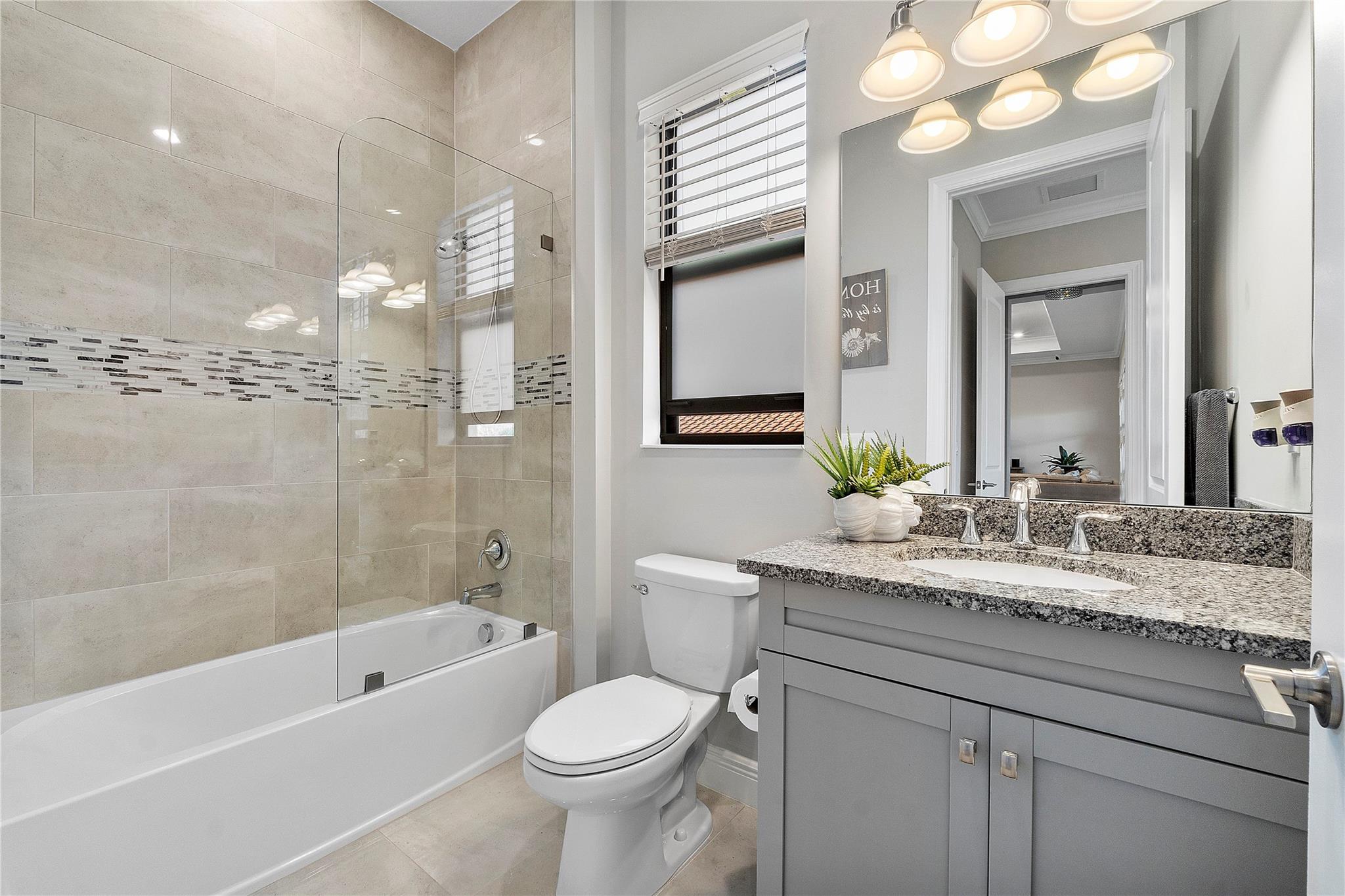 Parkland Bay 183-49 B - Residential