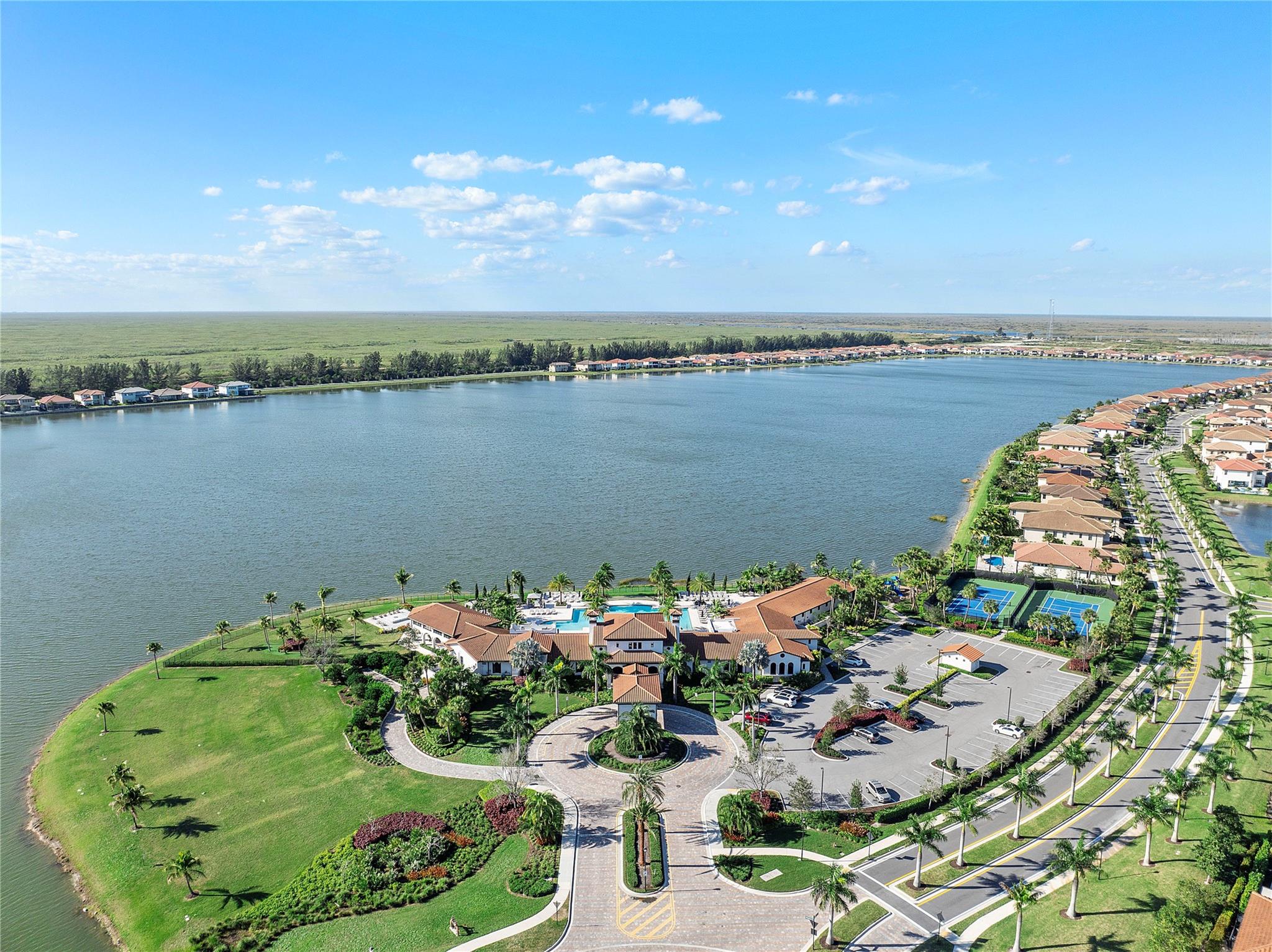 Parkland Bay 183-49 B - Residential