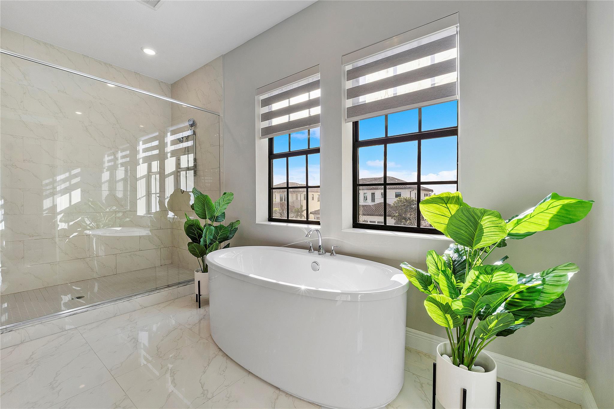 Parkland Bay 183-49 B - Residential