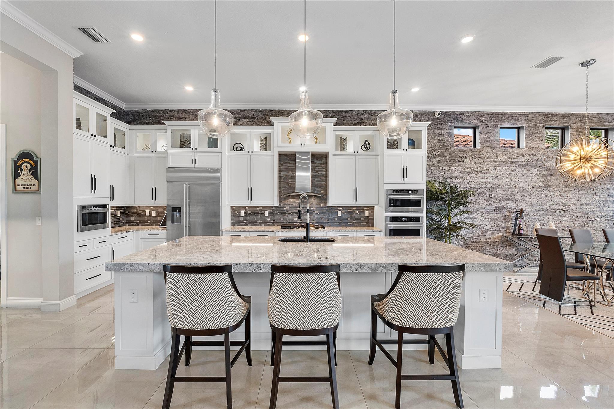 Parkland Bay 183-49 B - Residential