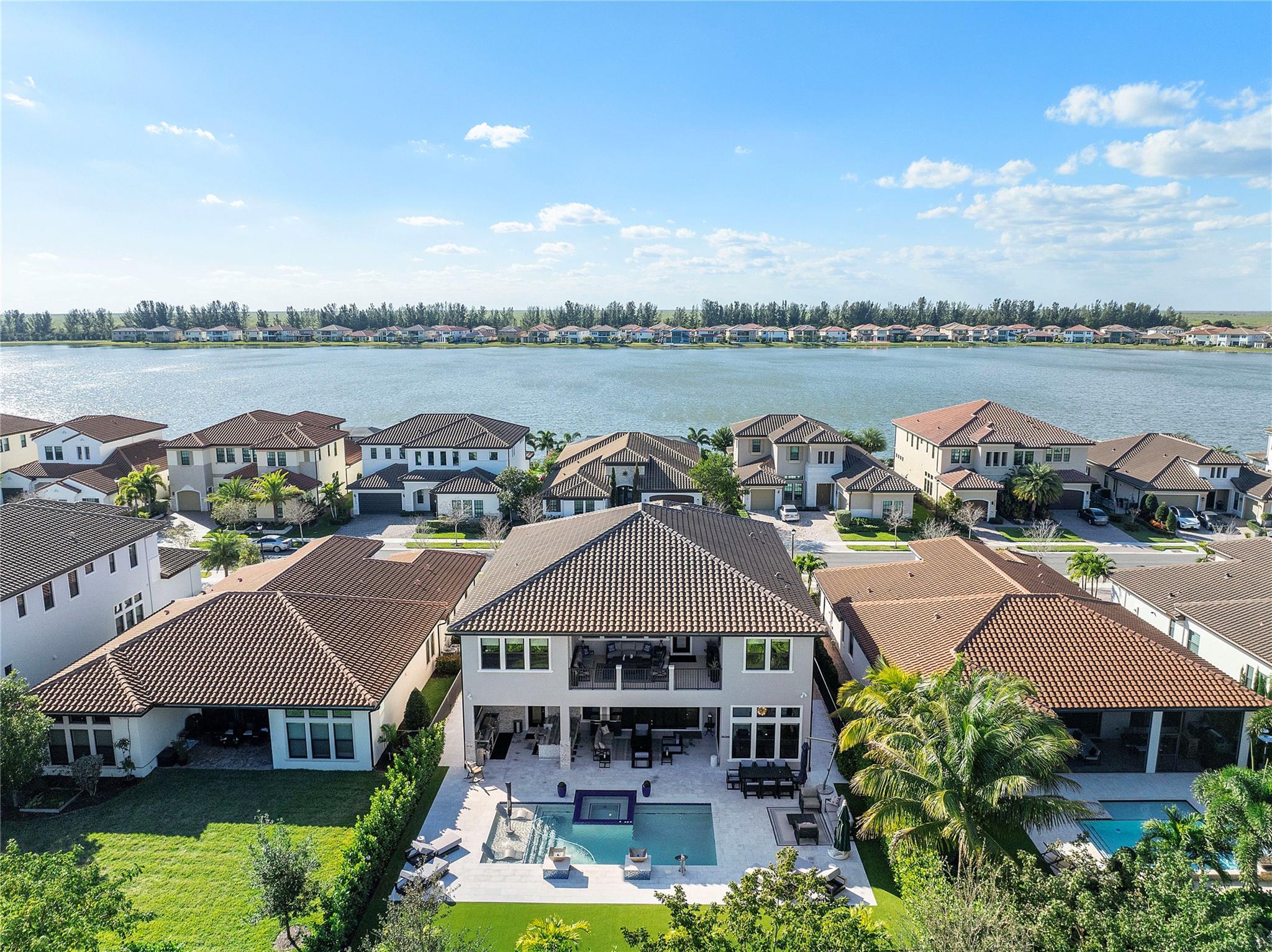 Parkland Bay 183-49 B - Residential