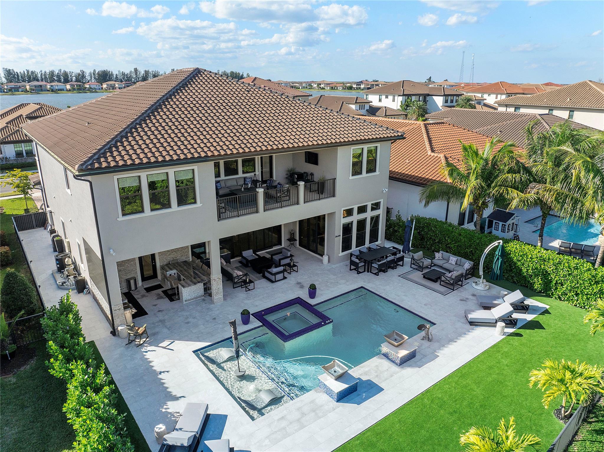 Parkland Bay 183-49 B - Residential
