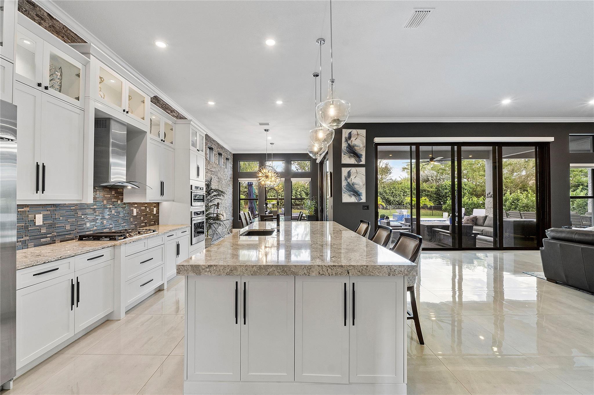 Parkland Bay 183-49 B - Residential