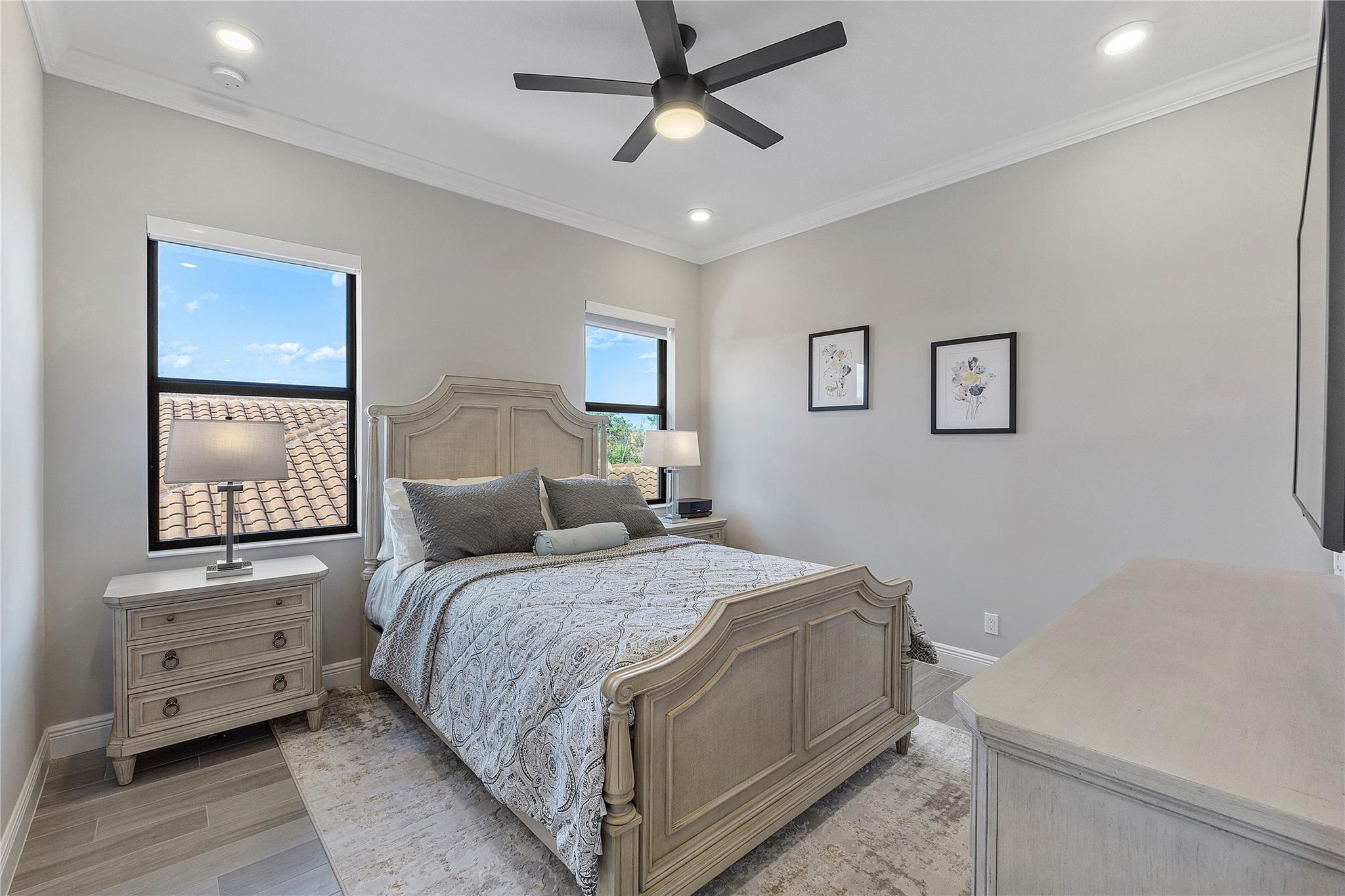 Parkland Bay 183-49 B - Residential