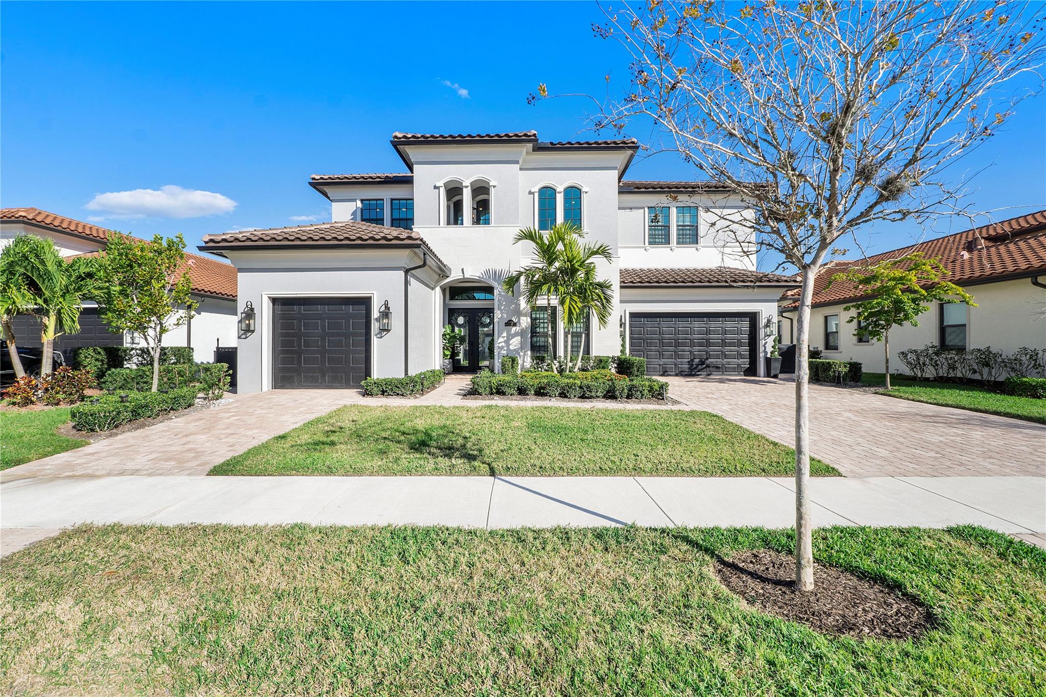 Parkland Bay 183-49 B - Residential