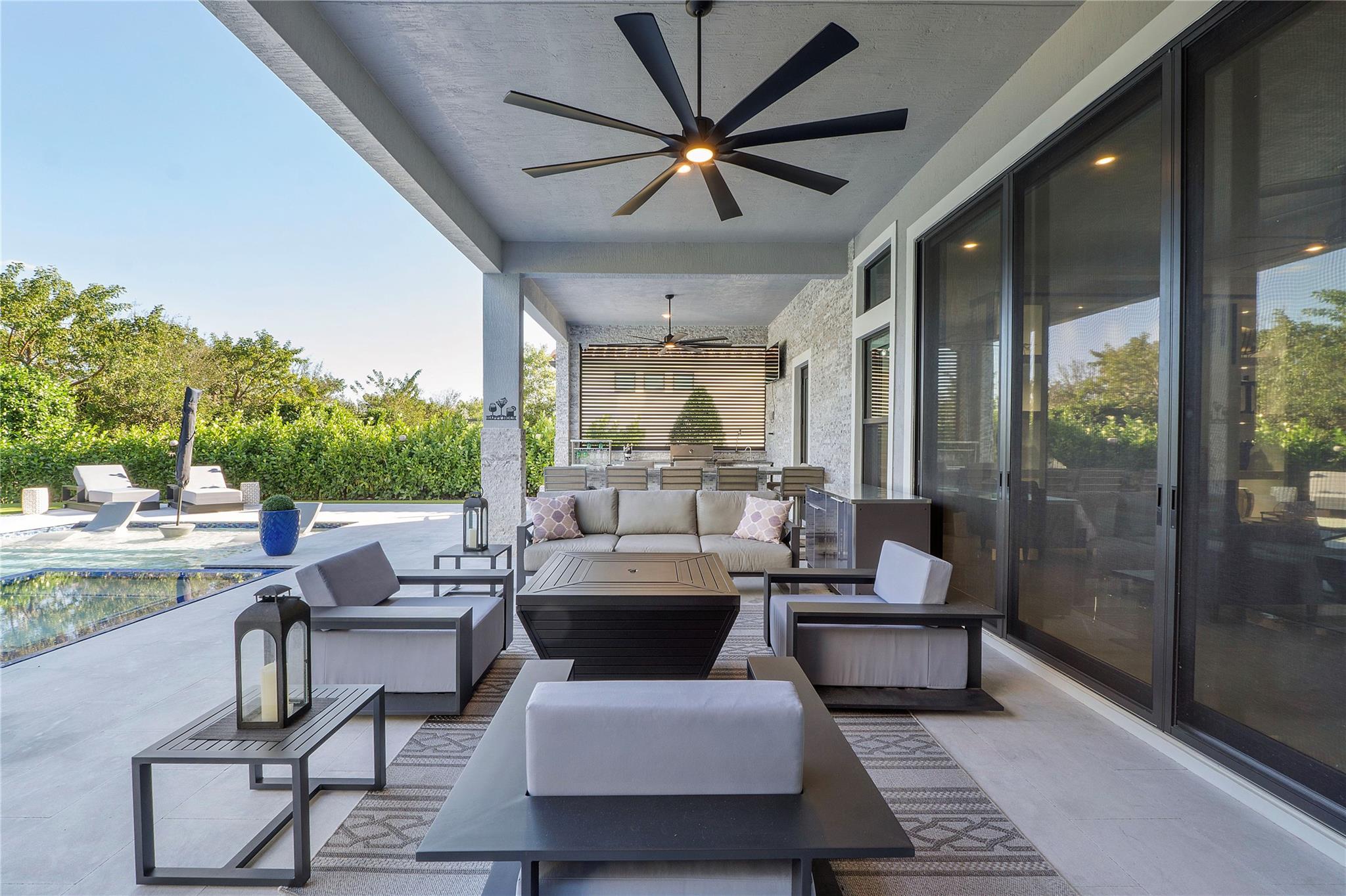 Parkland Bay 183-49 B - Residential