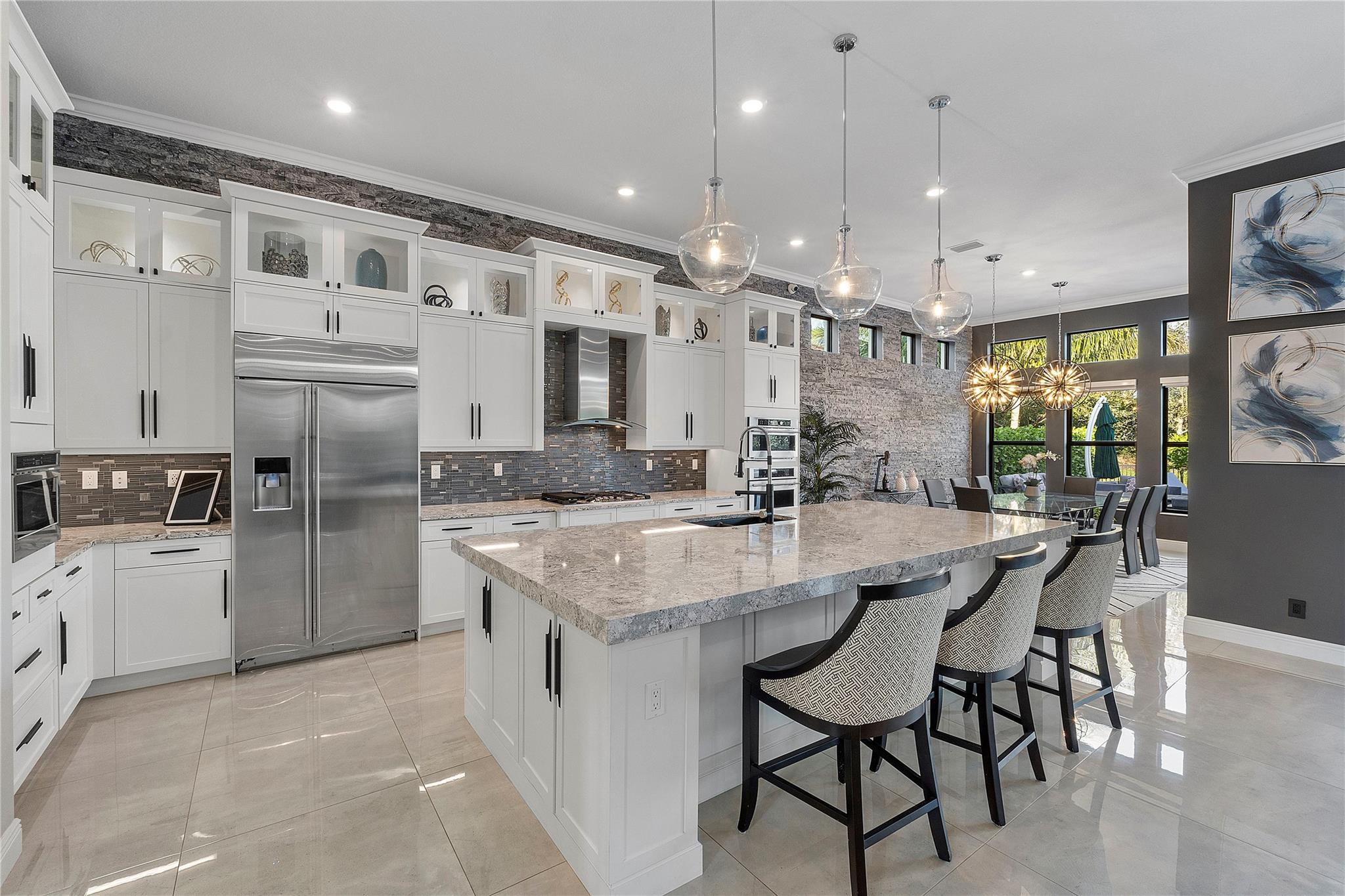 Parkland Bay 183-49 B - Residential