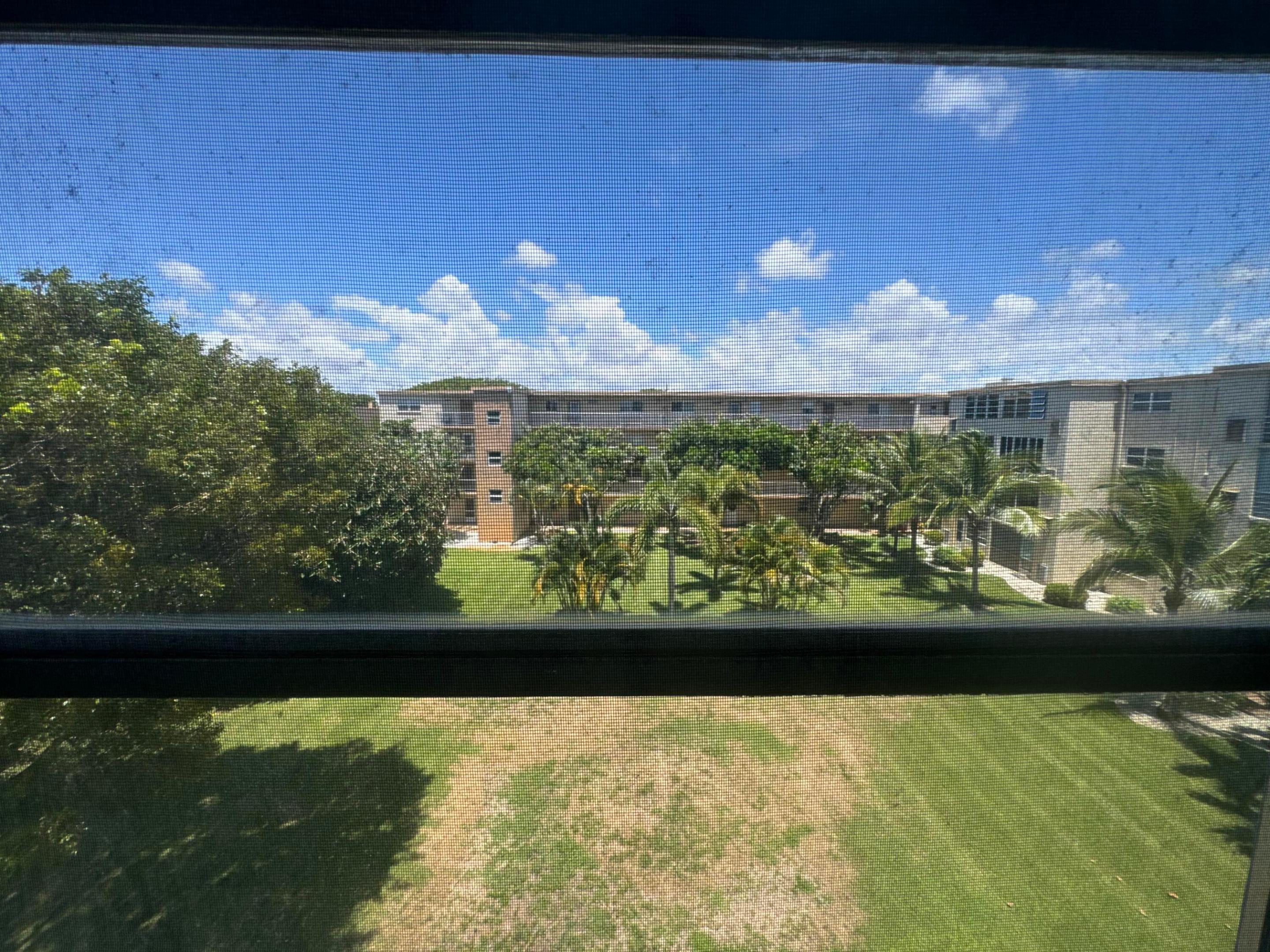 VILLAGE ROYALE GREENWOOD CONDO - Residential