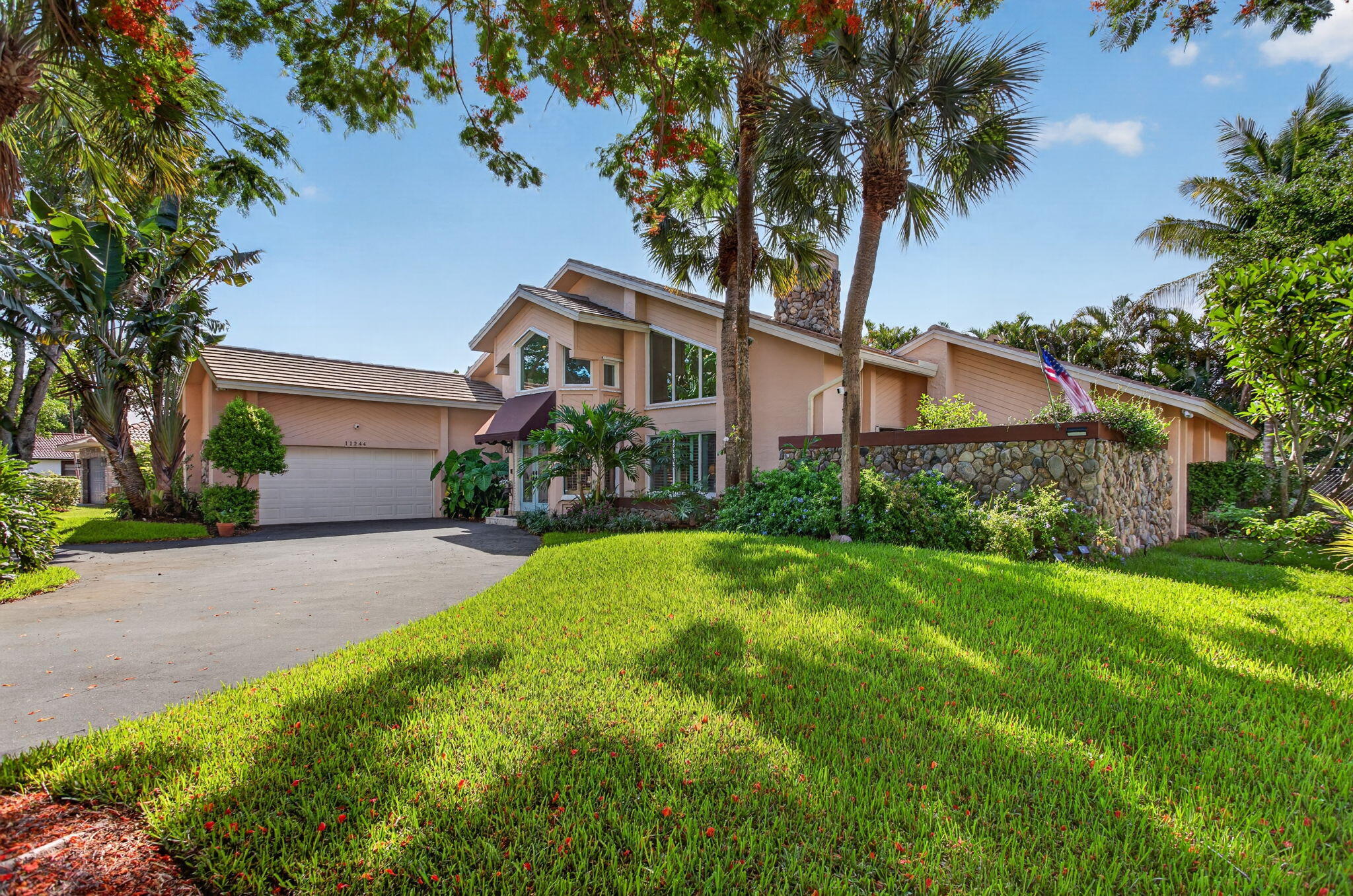 CYPRESS RUN - Residential
