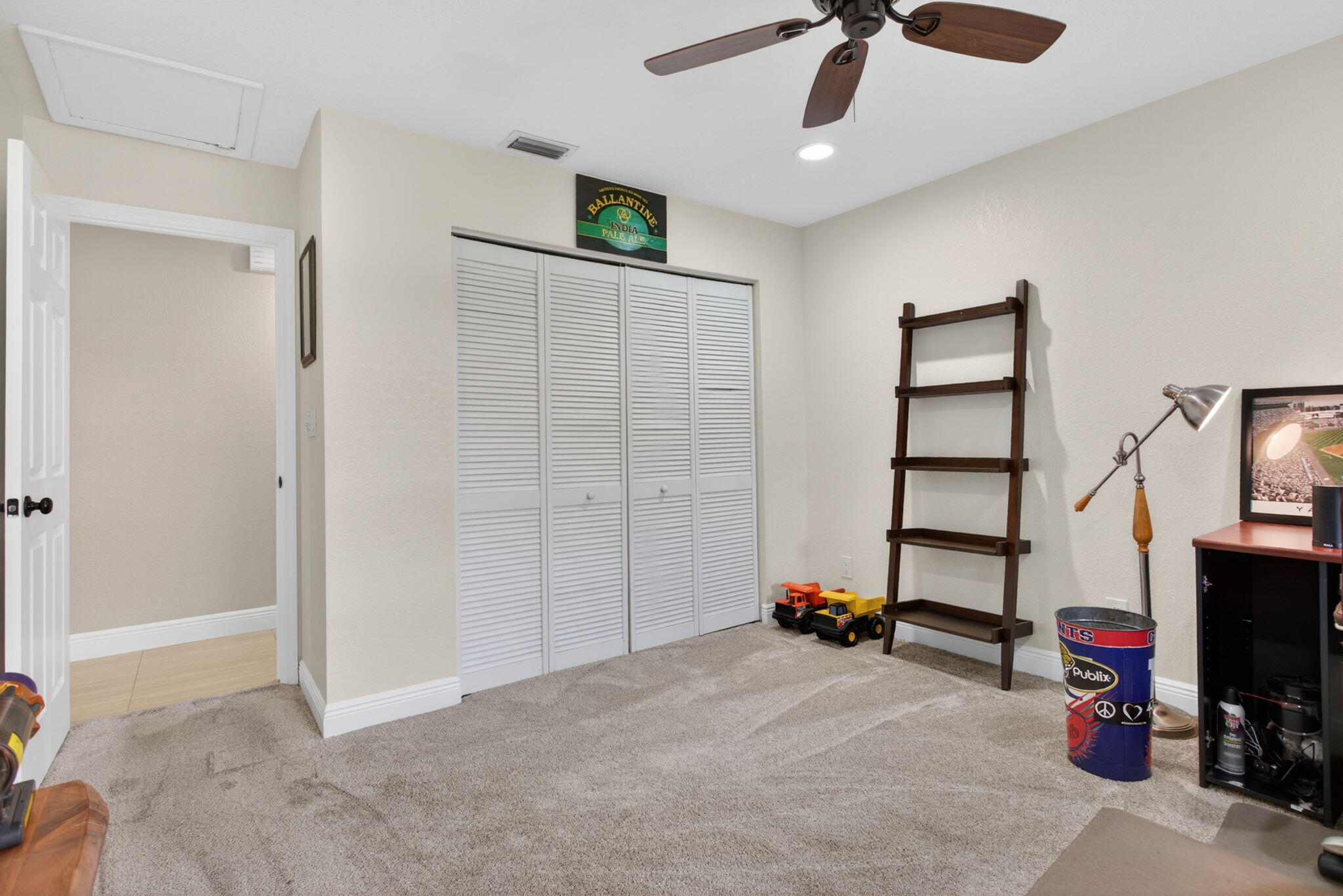 CYPRESS RUN - Residential