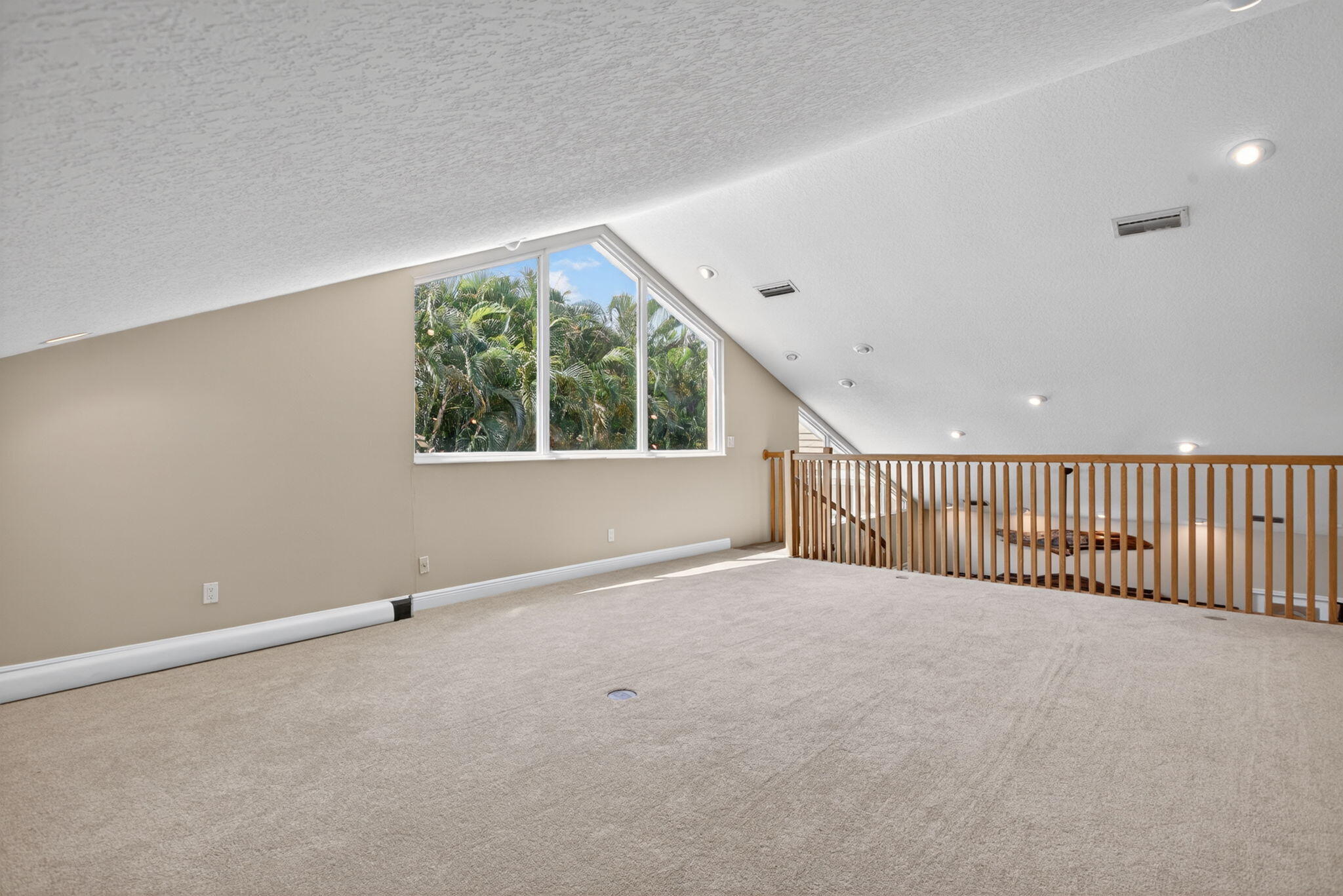 CYPRESS RUN - Residential