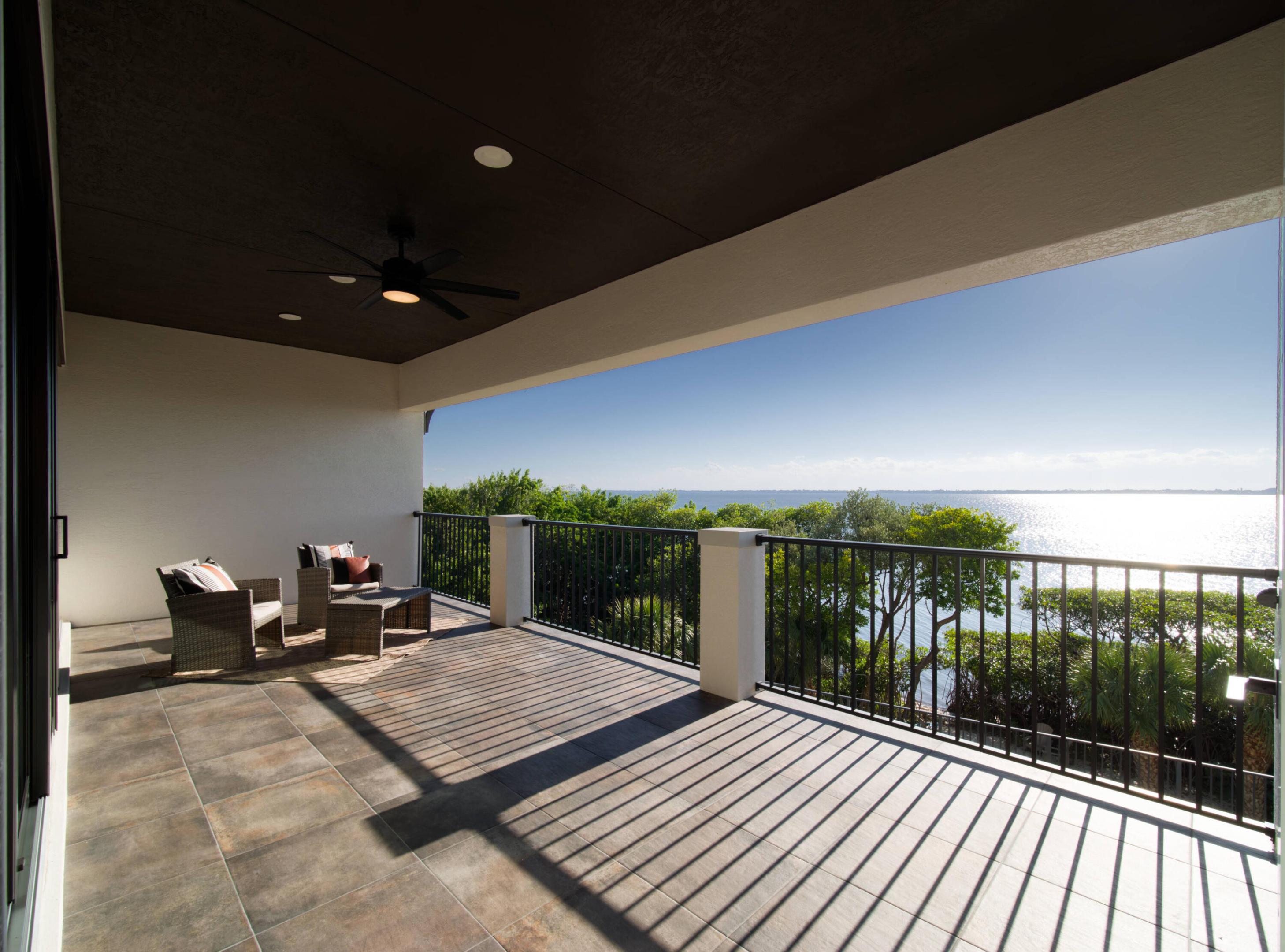 Pelican Pointe West - Residential