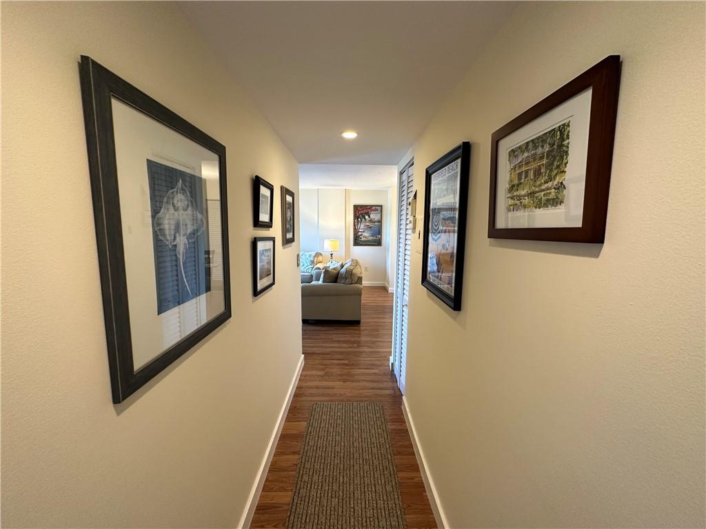 IMPERIAL POINT CONDO - Residential