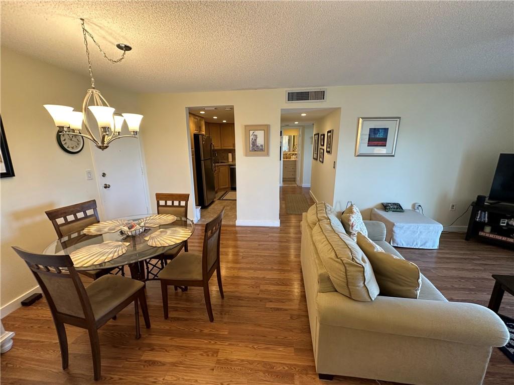 IMPERIAL POINT CONDO - Residential