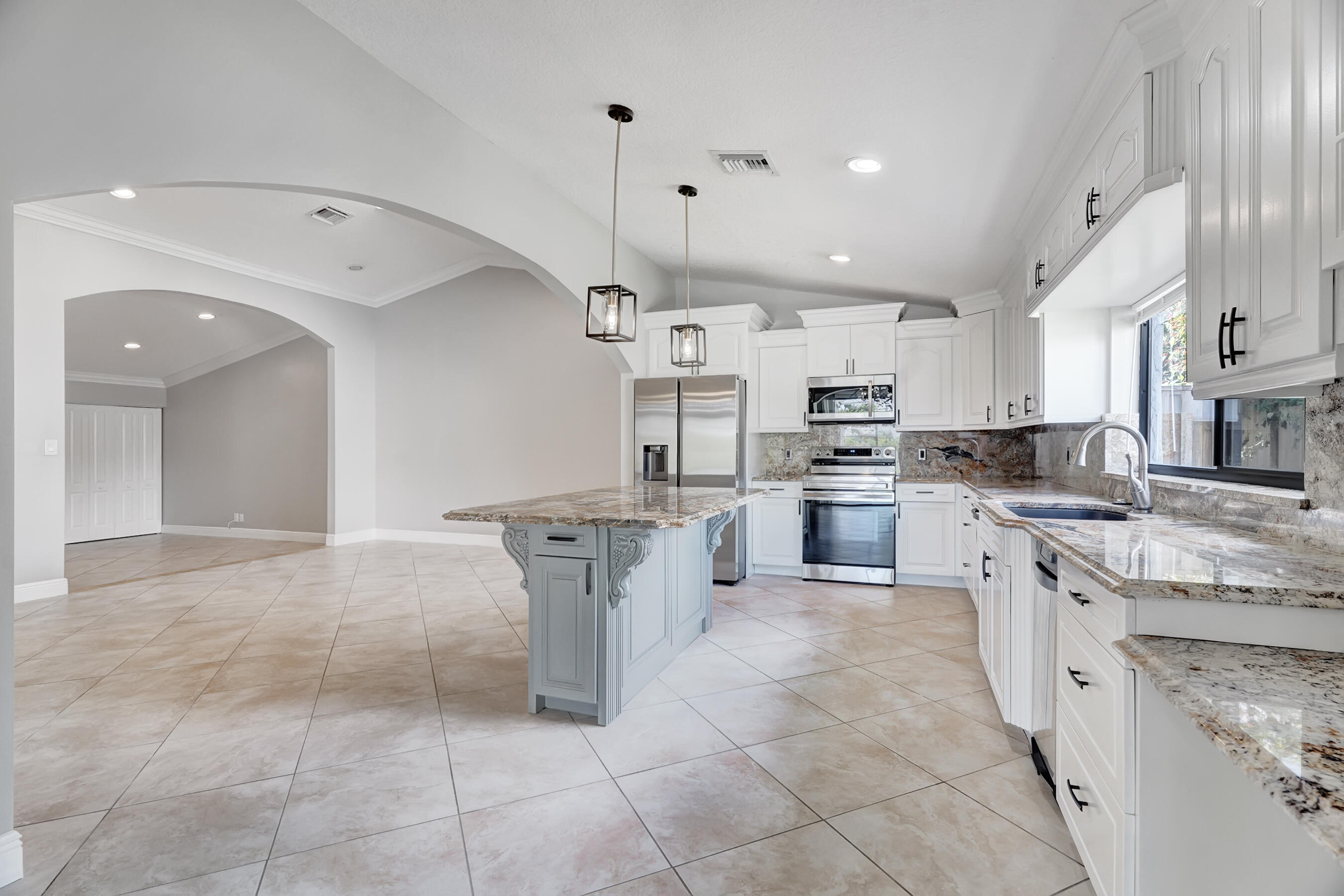 COUNTRY LANDING SEC 4 - Residential Lease