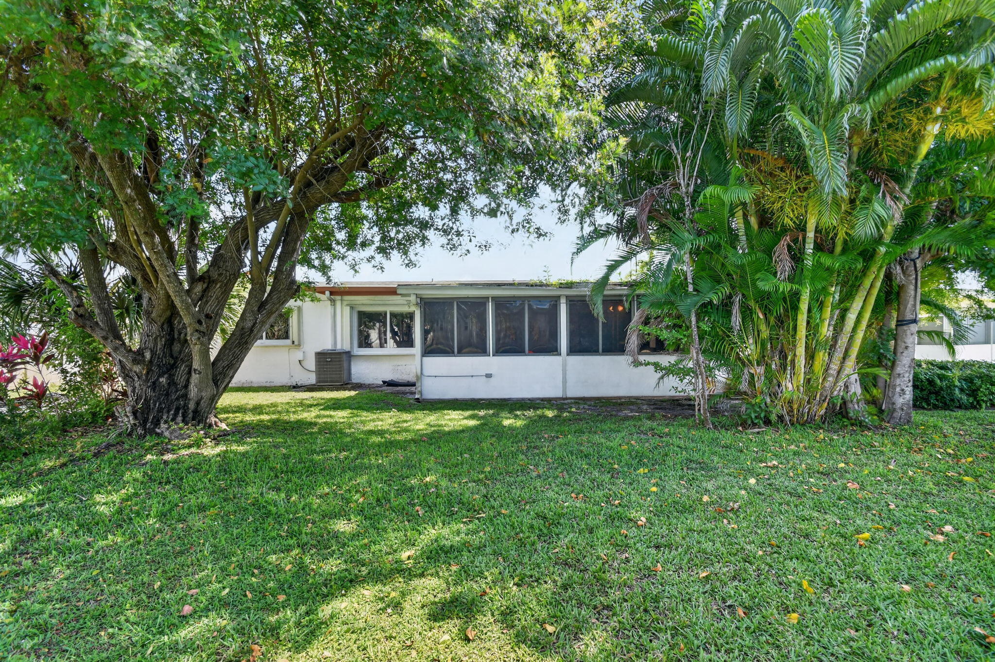 LUCERNE HOMES EAST 1 - Residential