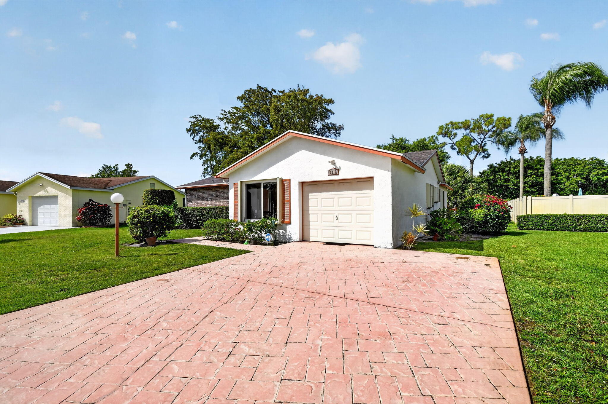 LUCERNE HOMES EAST 1 - Residential