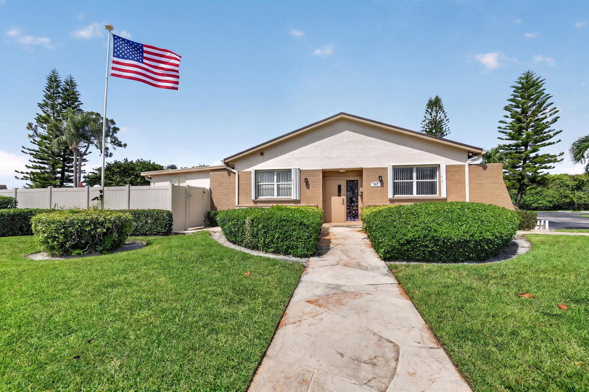 LUCERNE HOMES EAST 1 - Residential