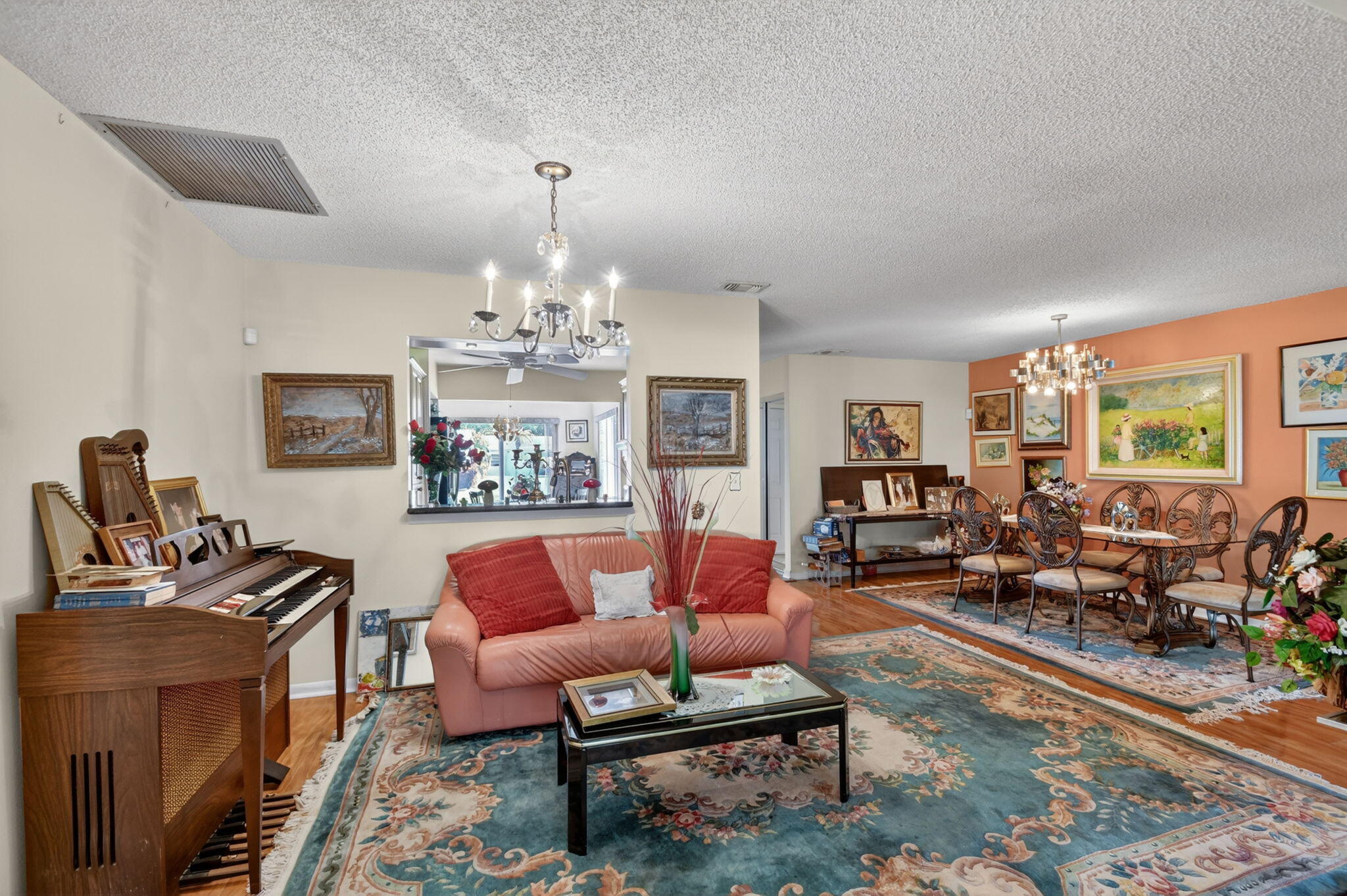 LUCERNE HOMES EAST 1 - Residential