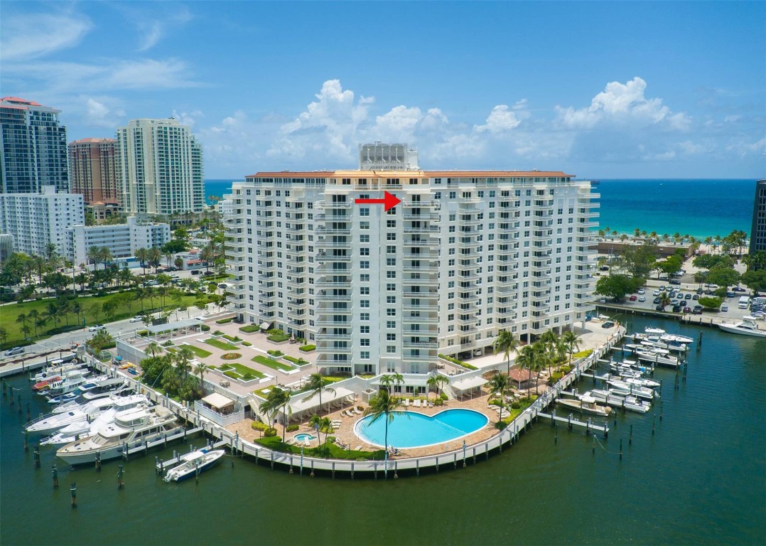 Venetian Condominium - Residential