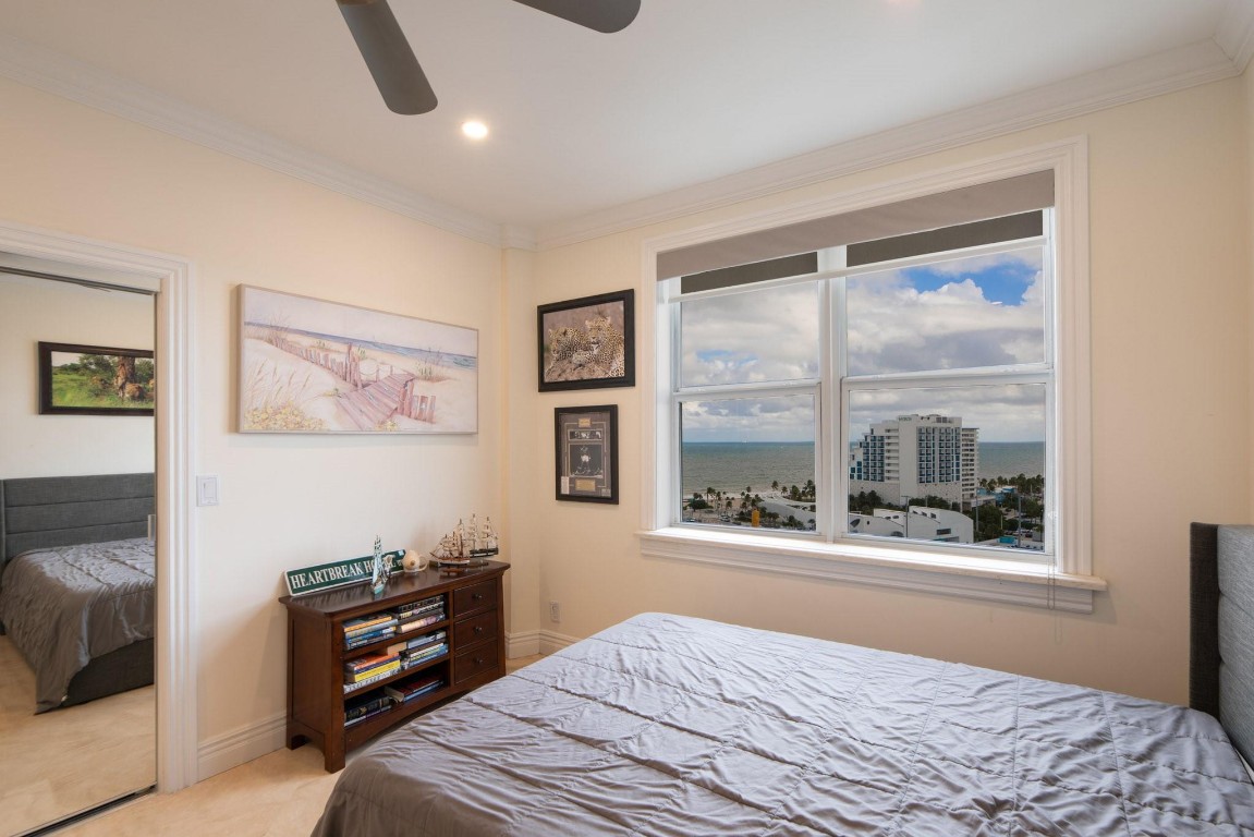 Venetian Condominium - Residential