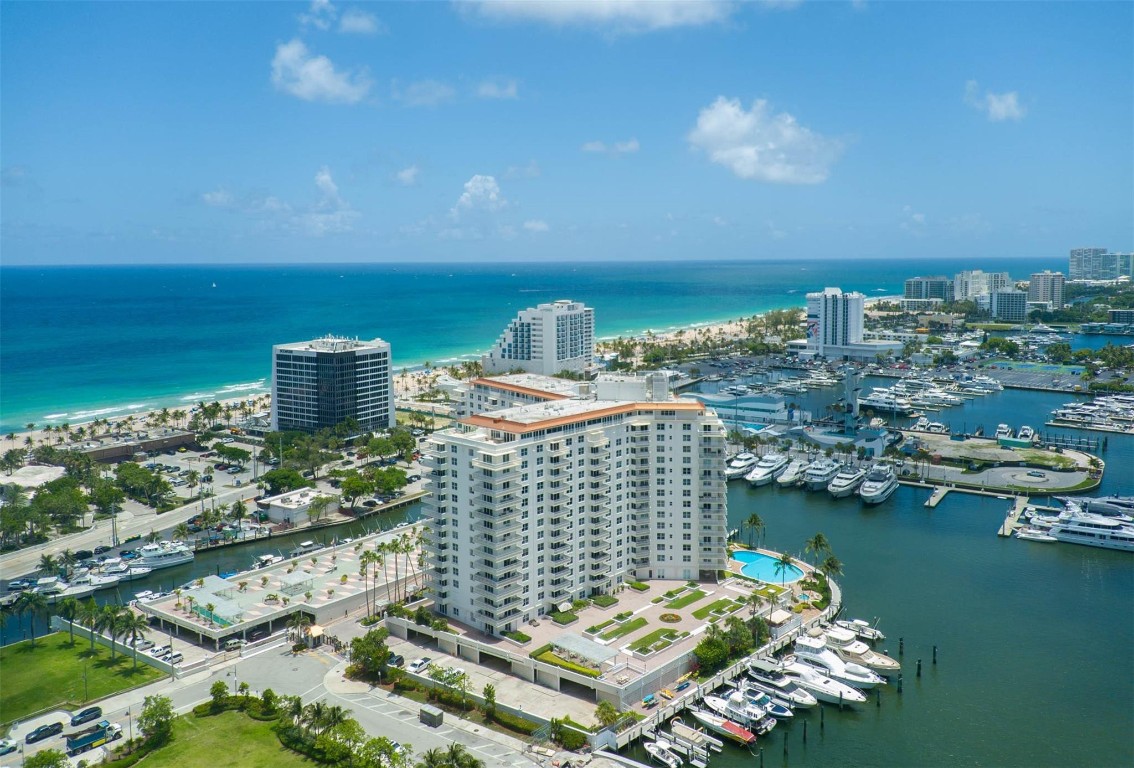 Venetian Condominium - Residential