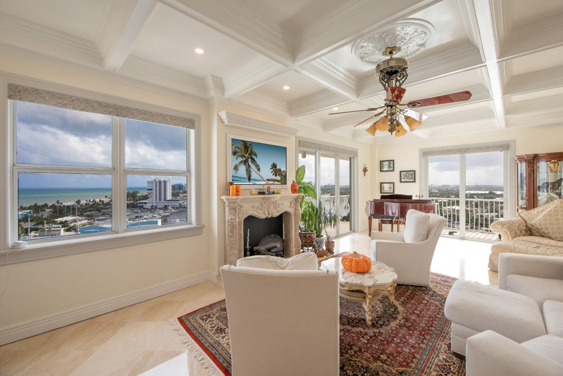 Venetian Condominium - Residential