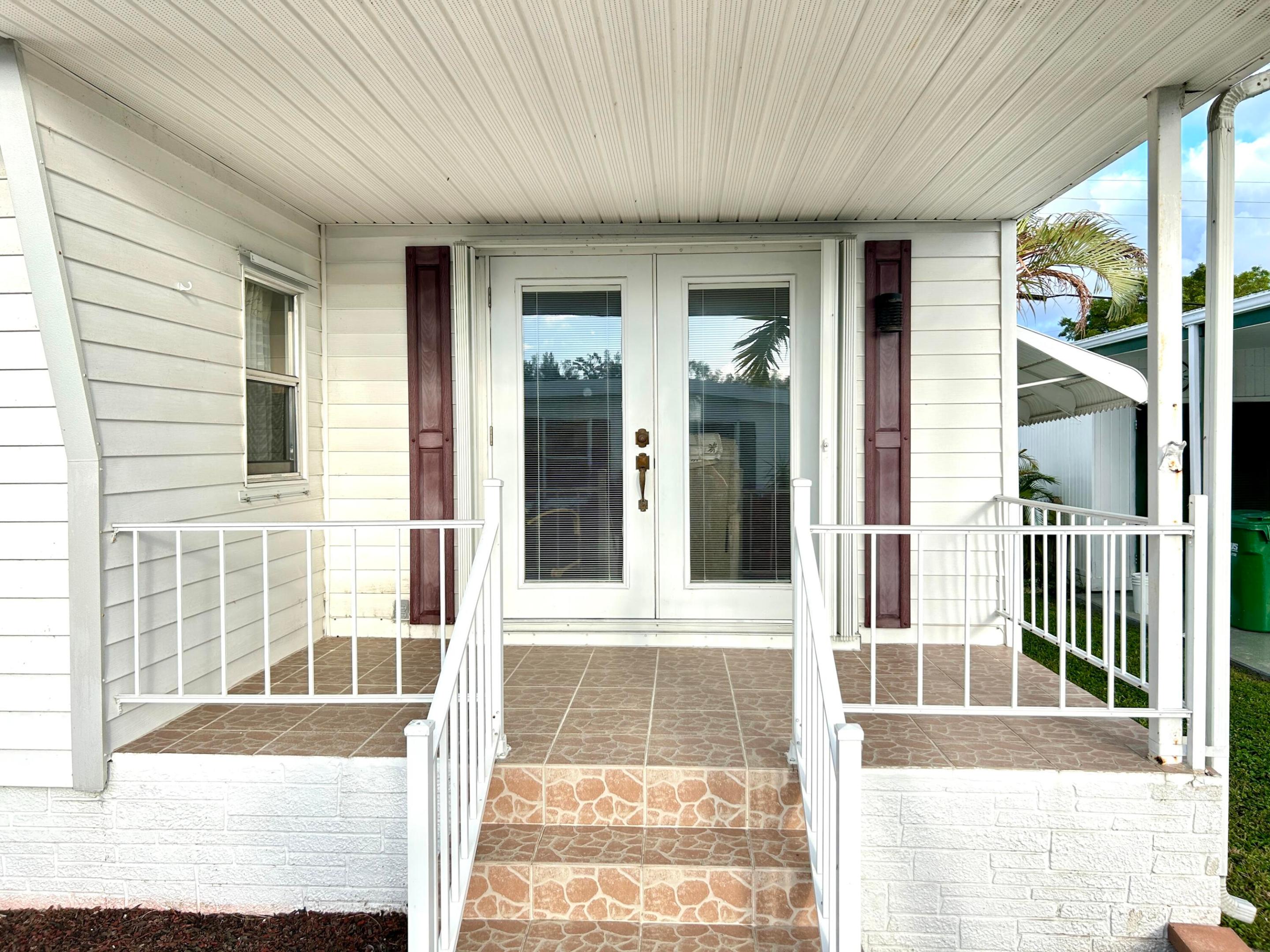 Orangebrook Harbor - Residential