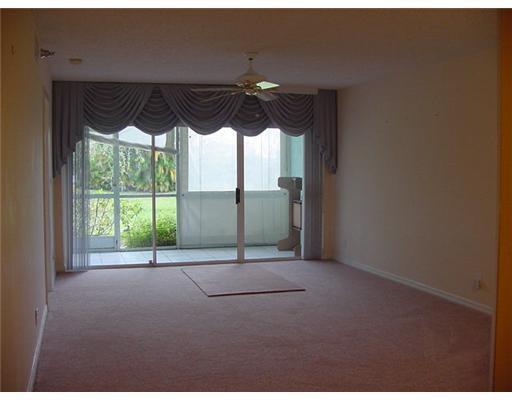 SAN DE VANCE GOLF & TENNIS CLUB CONDO - Residential