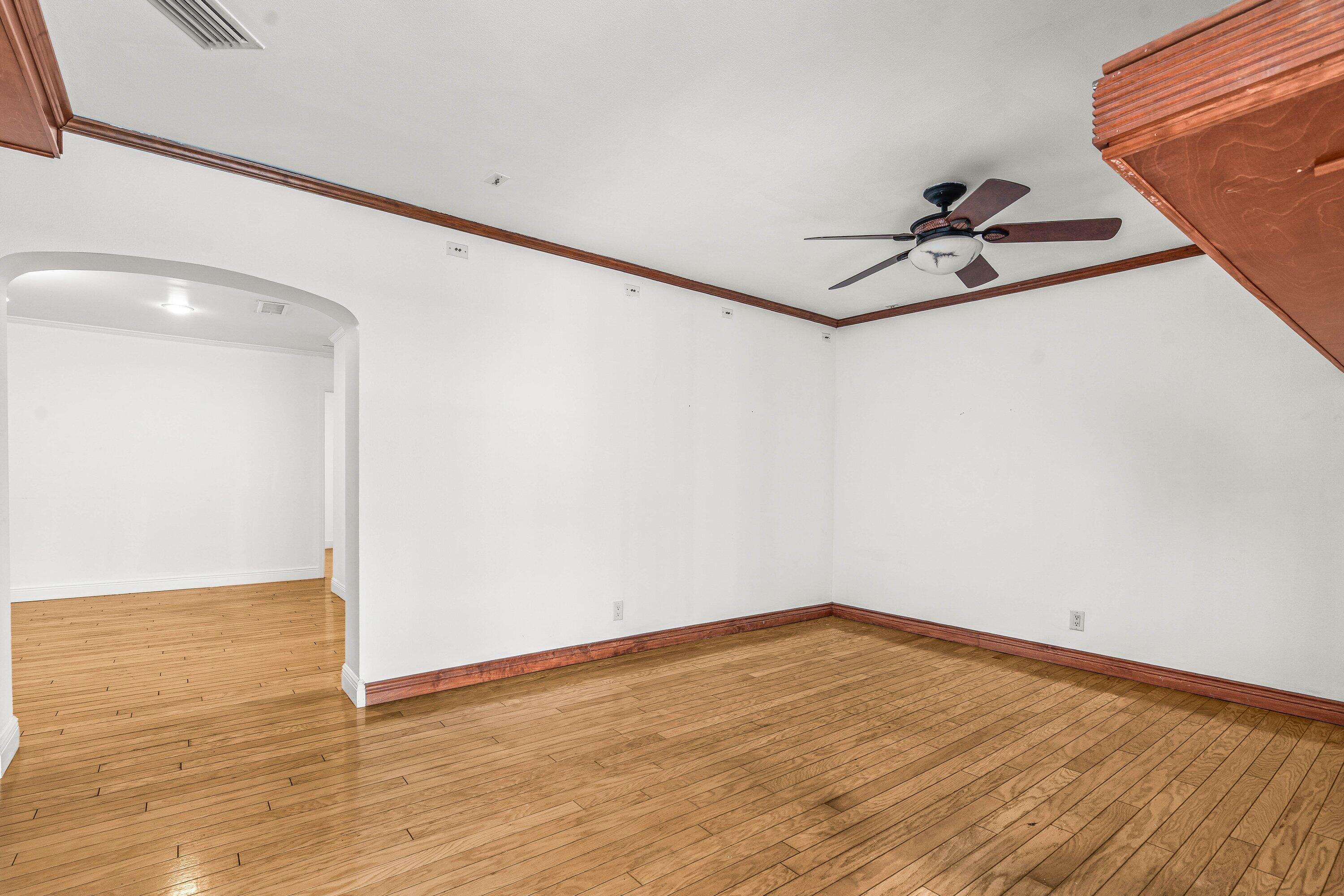 BOCA RATON SQUARE UNIT 19 - Residential Lease