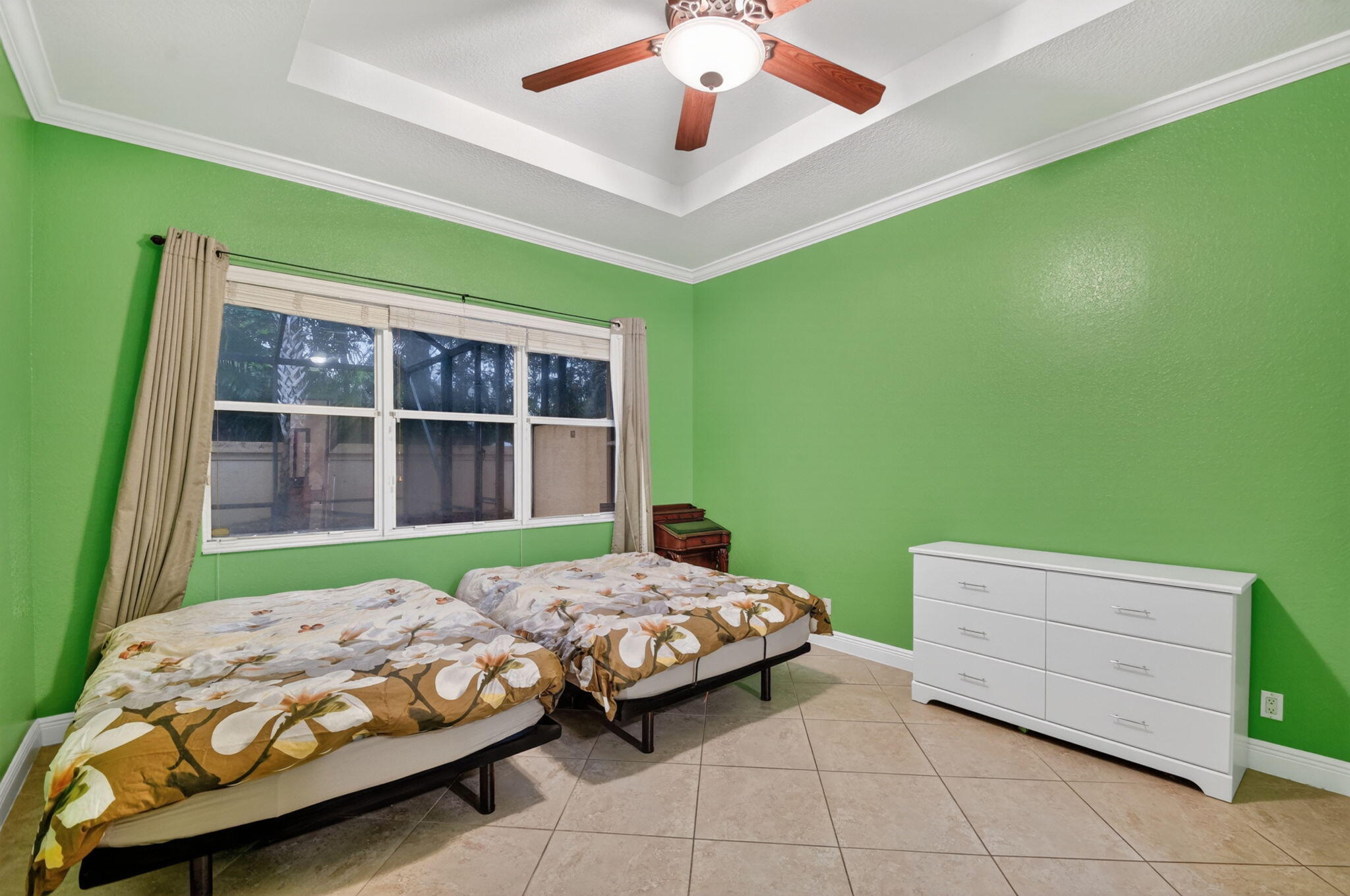 WYNDSONG ISLE ESTATES - Residential