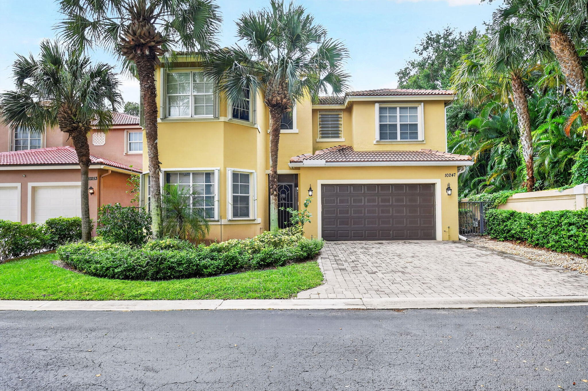 WYNDSONG ISLE ESTATES - Residential
