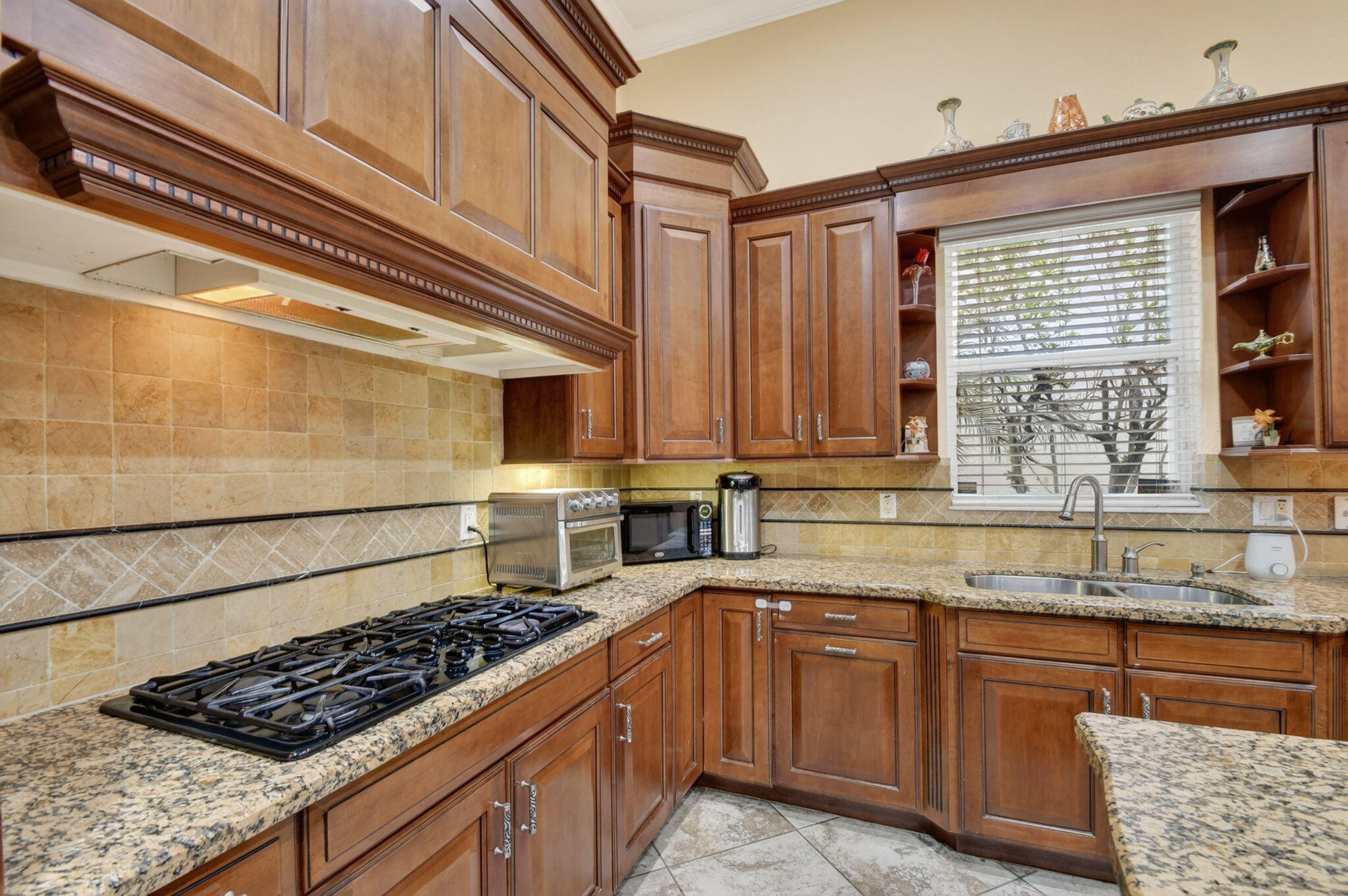 WYNDSONG ISLE ESTATES - Residential