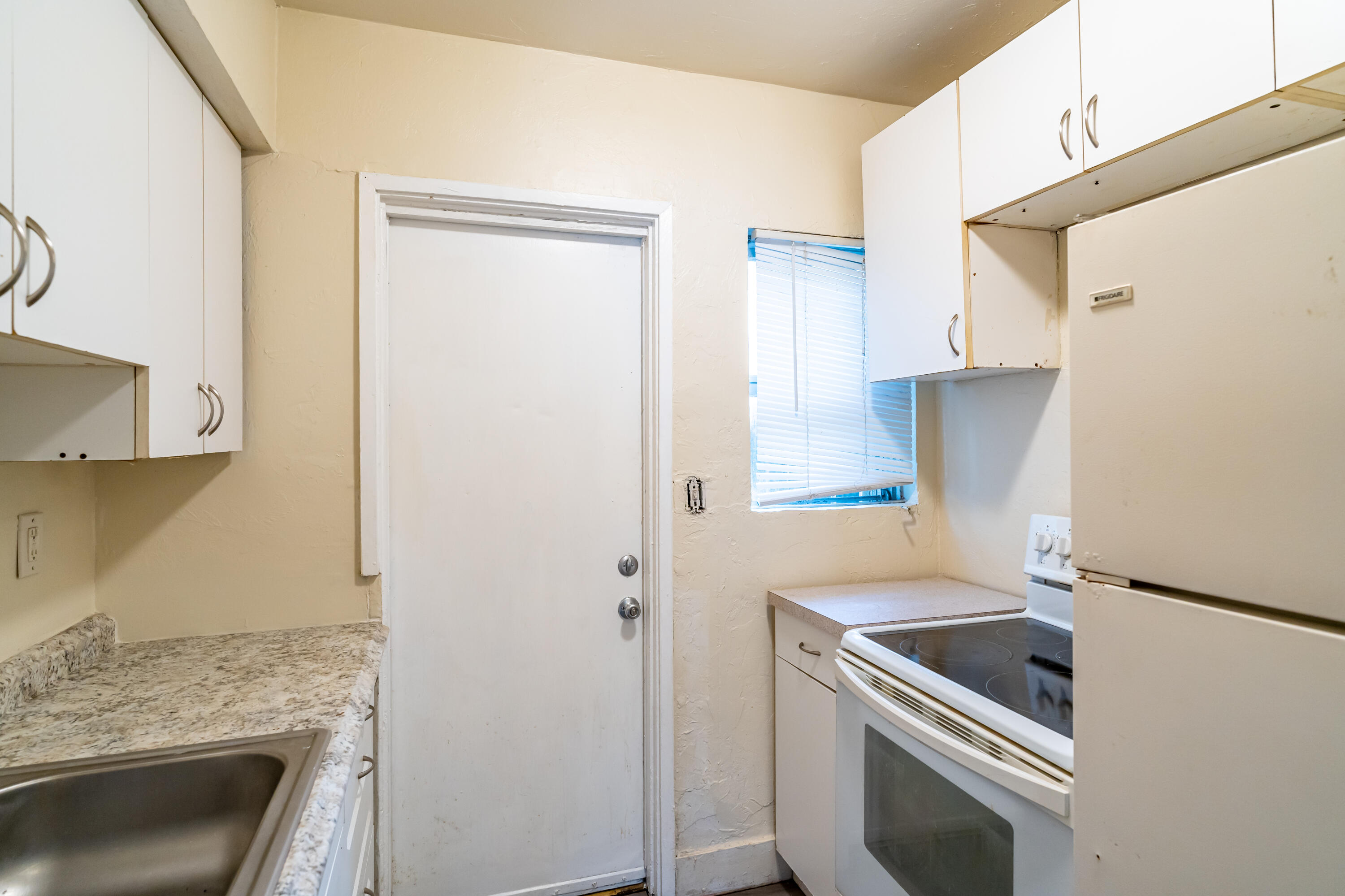 North Lauderdale Amd 1-18 - Residential Lease